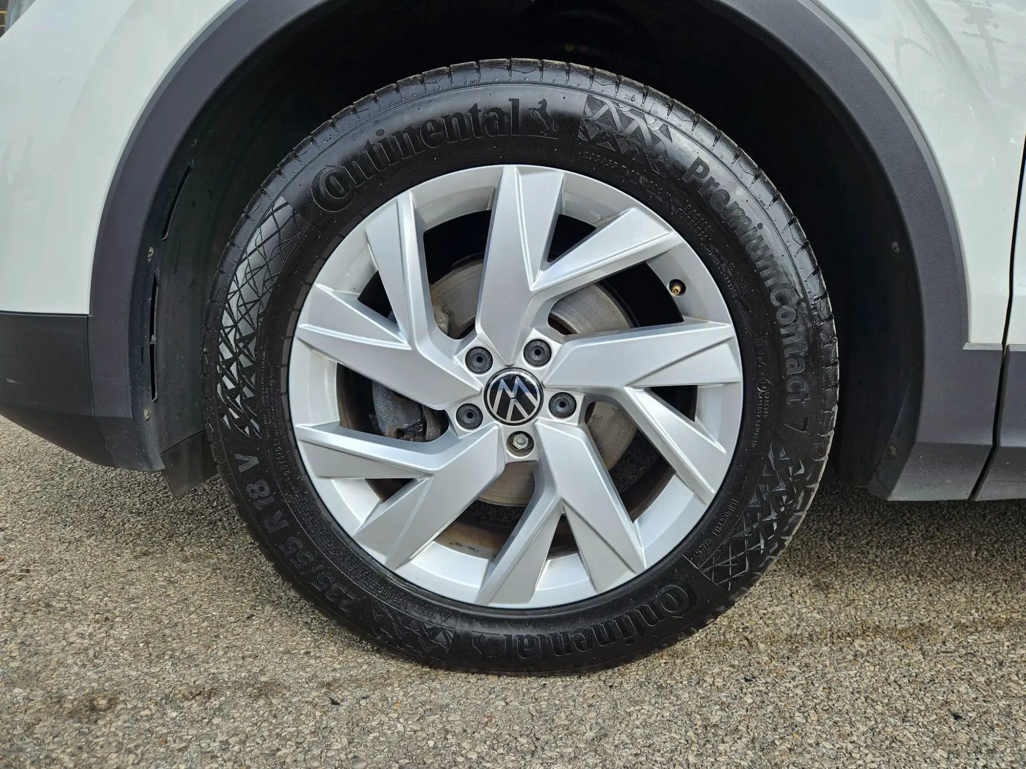 Volkswagen Tiguan Image 9