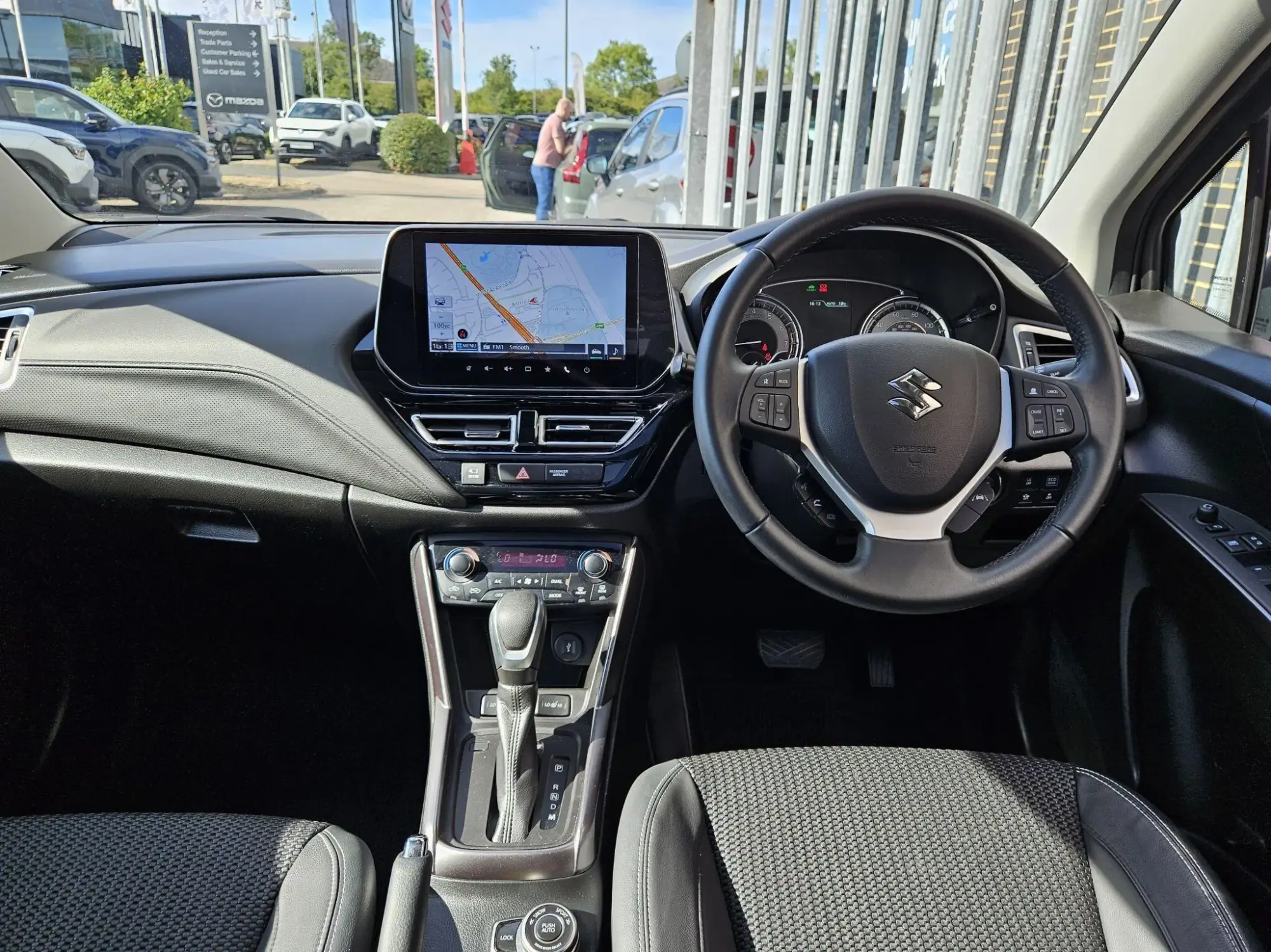 Suzuki S-Cross Hybrid Image 12