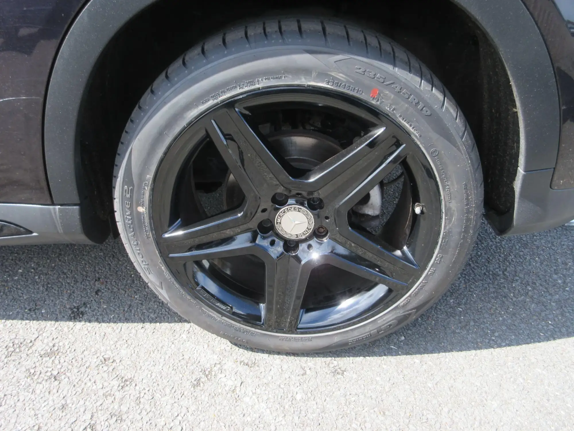 Mercedes-Benz GLA Image 13