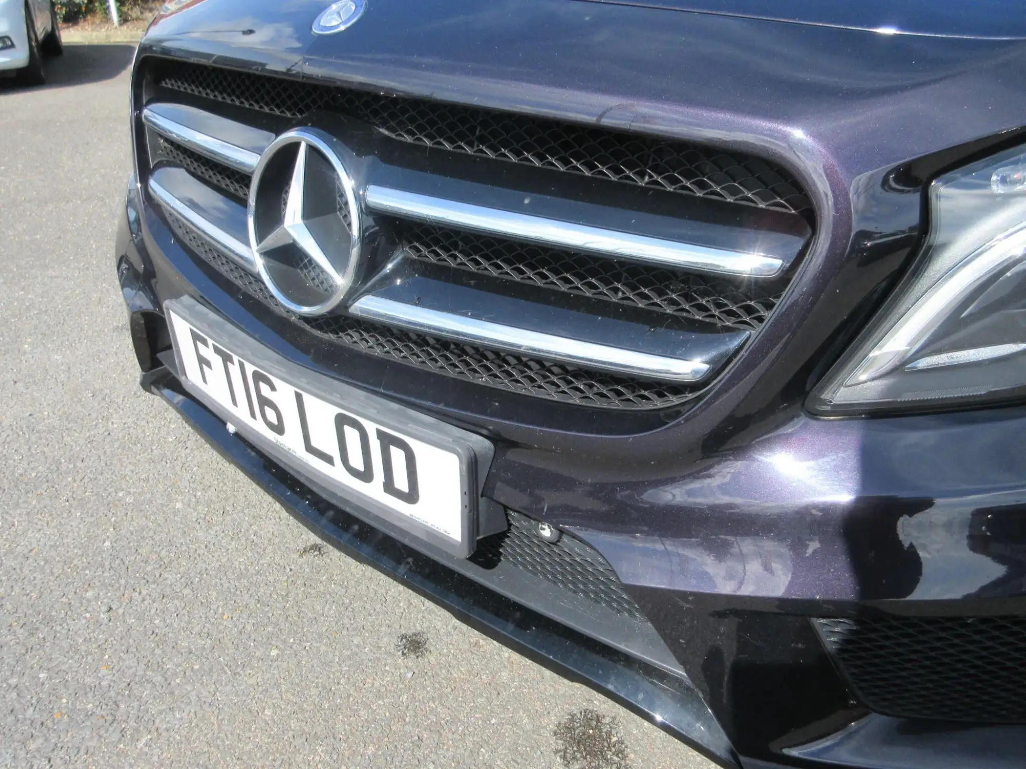 Mercedes-Benz GLA Image 15