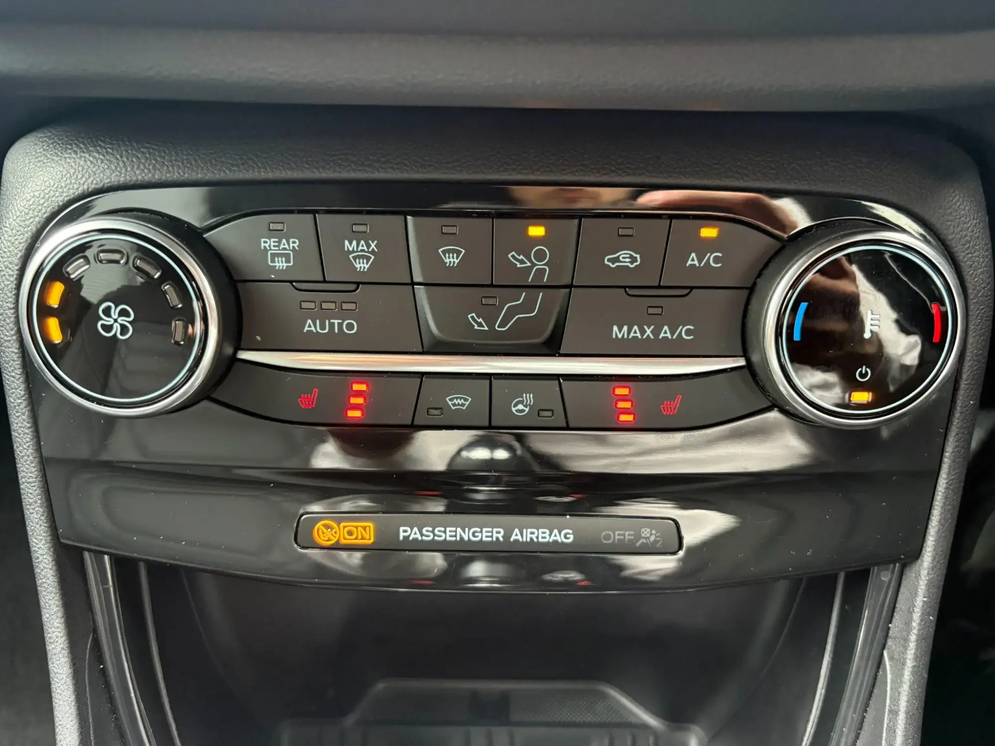 Ford Puma Image 32