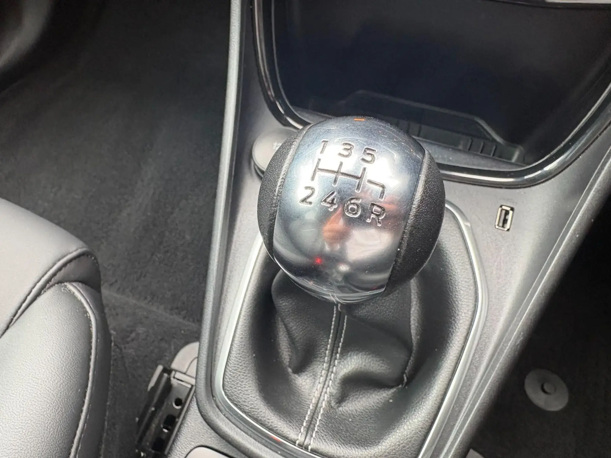 Ford Puma Image 33