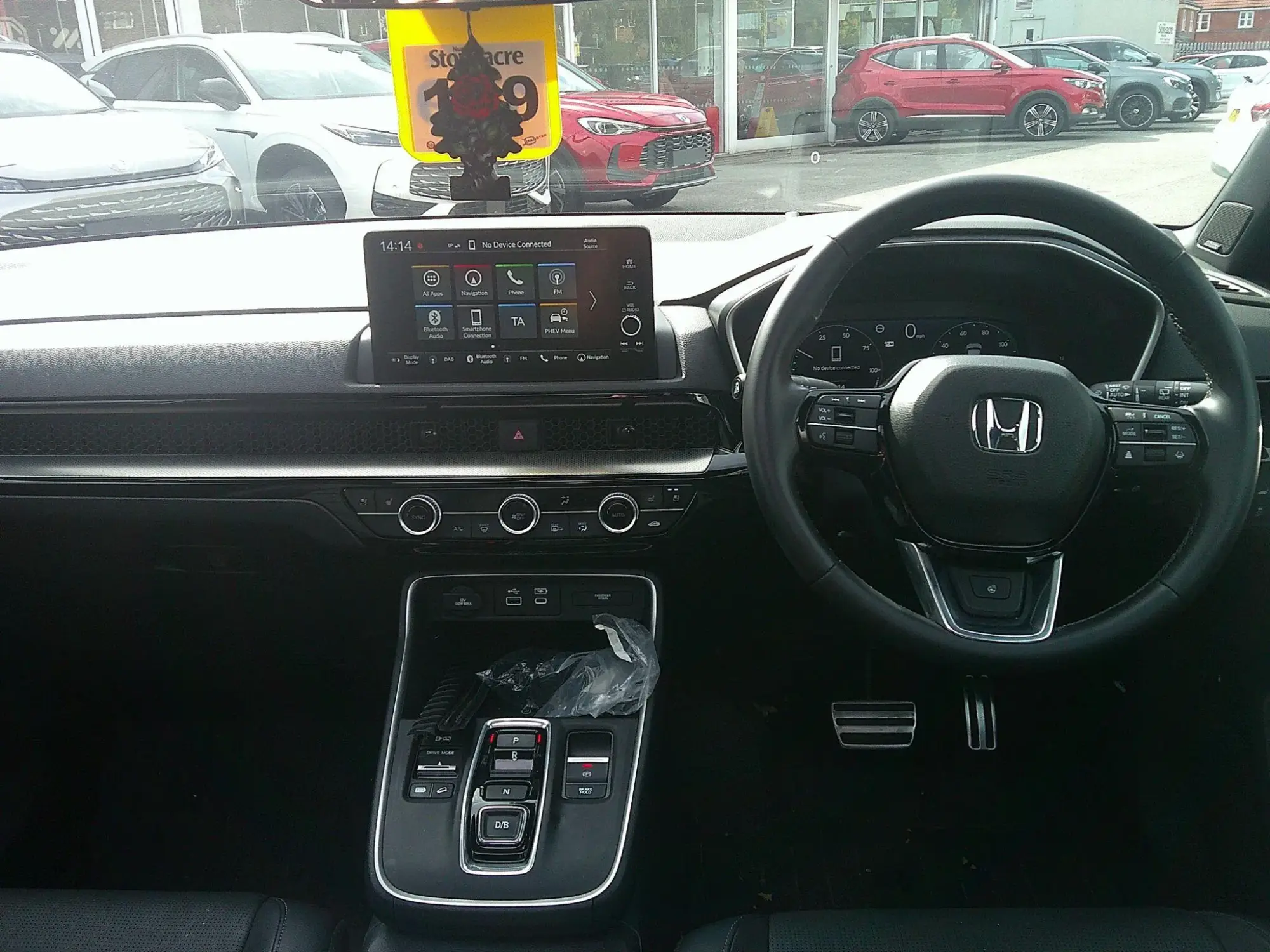 Honda CR-V Plug-in Hybrid Image 12 Honda CR-V Plug-in Hybrid Image 12