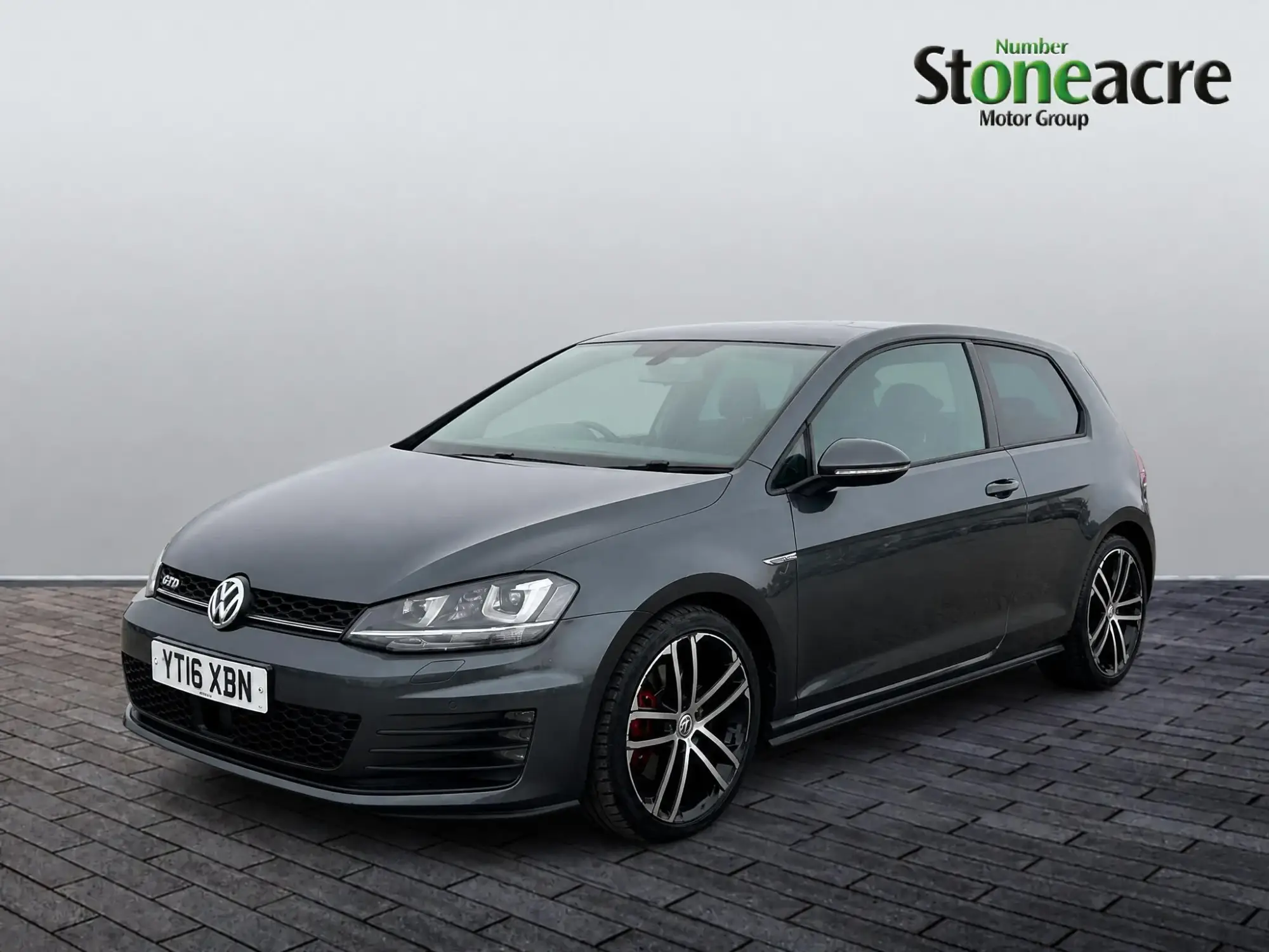 Volkswagen Golf Image 3