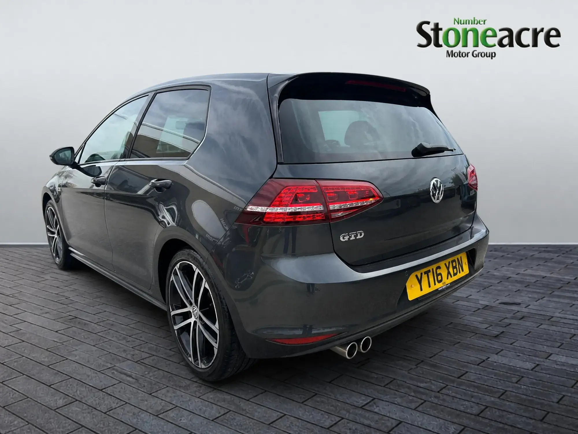 Volkswagen Golf Image 14