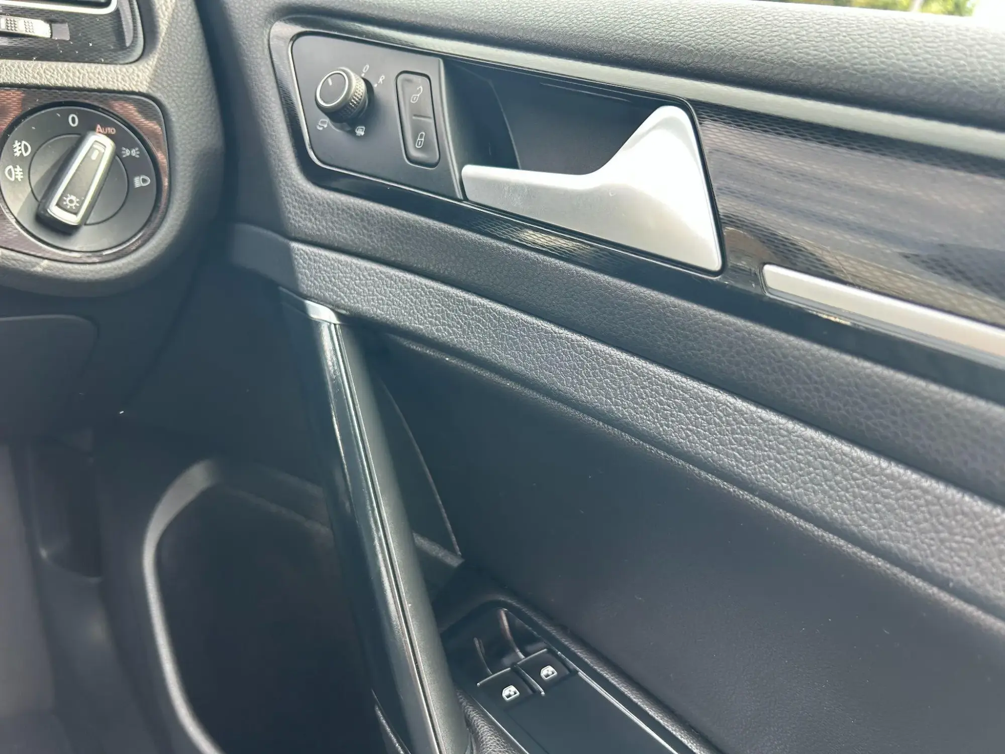 Volkswagen Golf Image 22