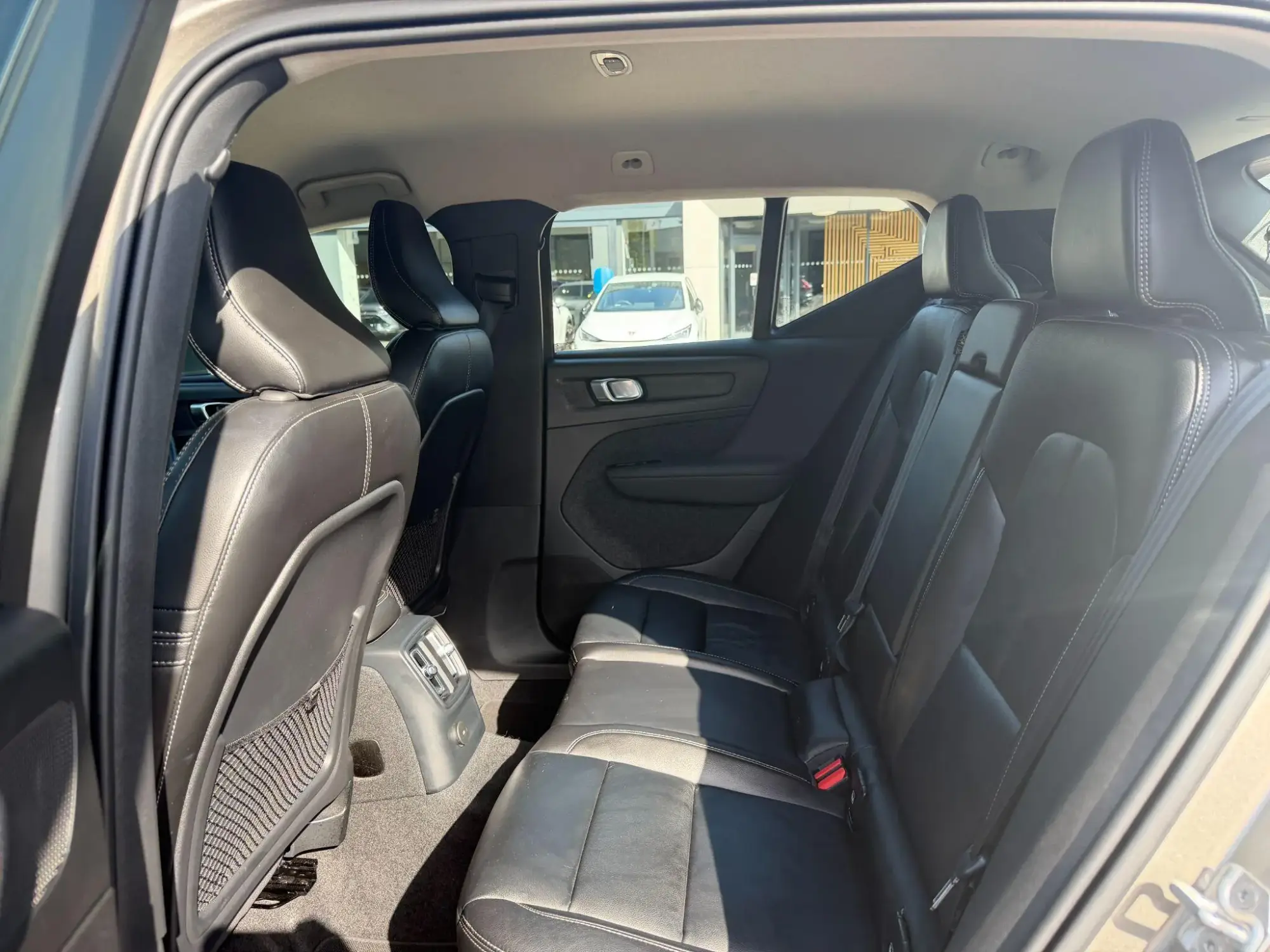 Volvo XC40 Recharge Image 16 Volvo XC40 Recharge Image 16