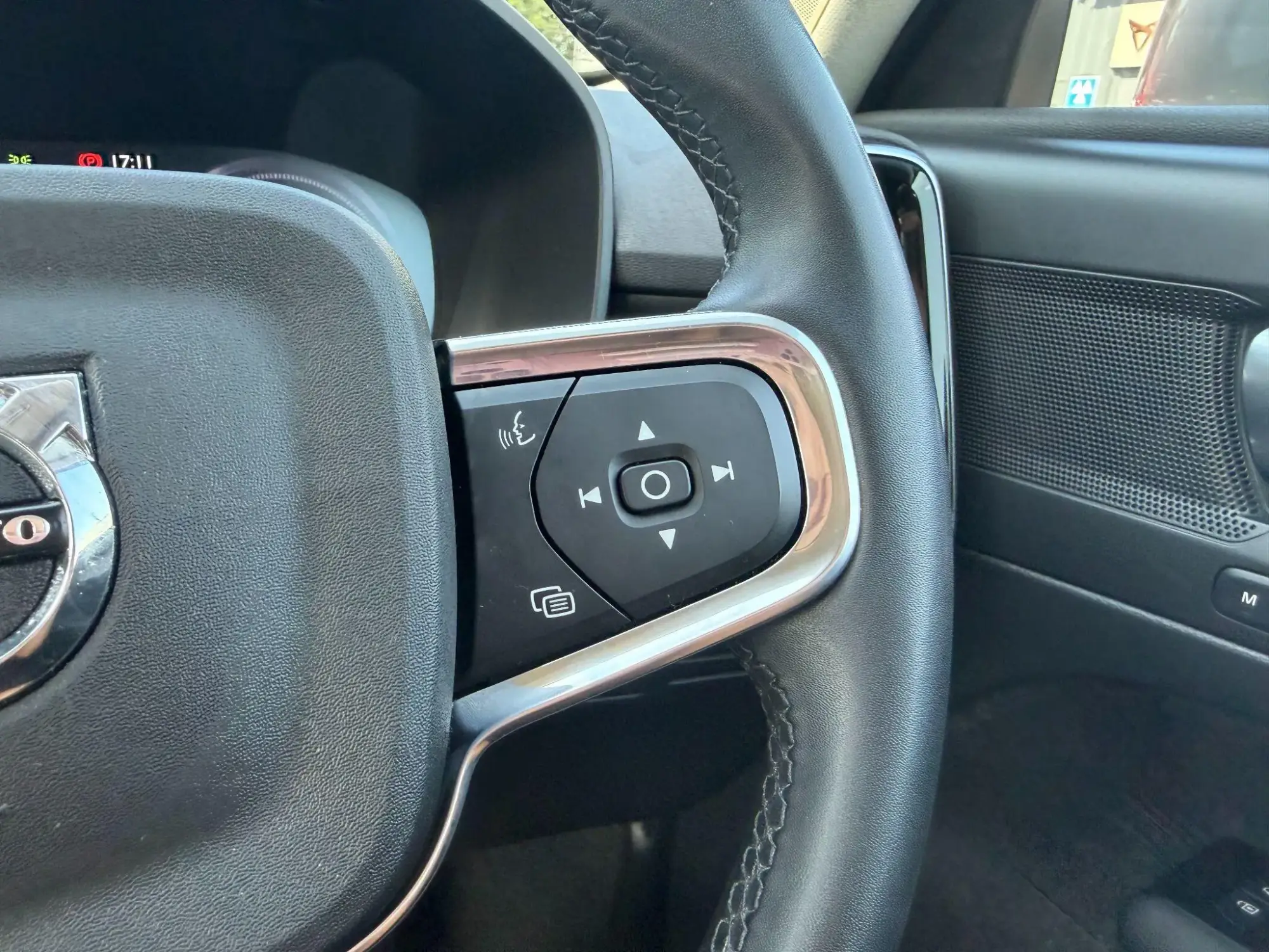 Volvo XC40 Recharge Image 18 Volvo XC40 Recharge Image 18