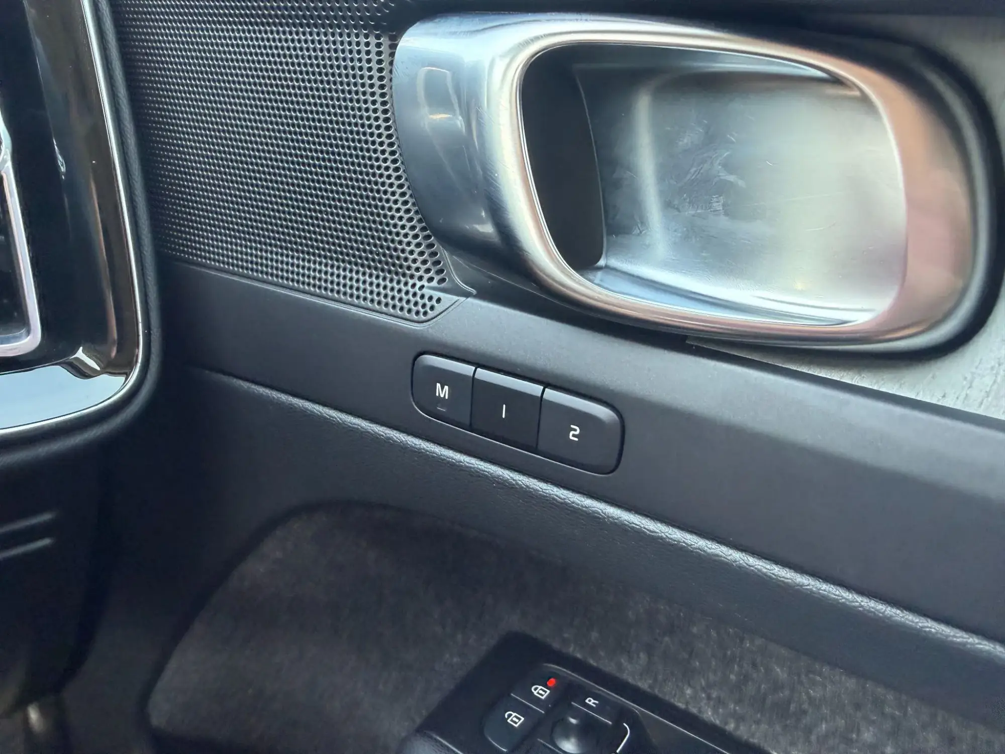 Volvo XC40 Recharge Image 20 Volvo XC40 Recharge Image 20