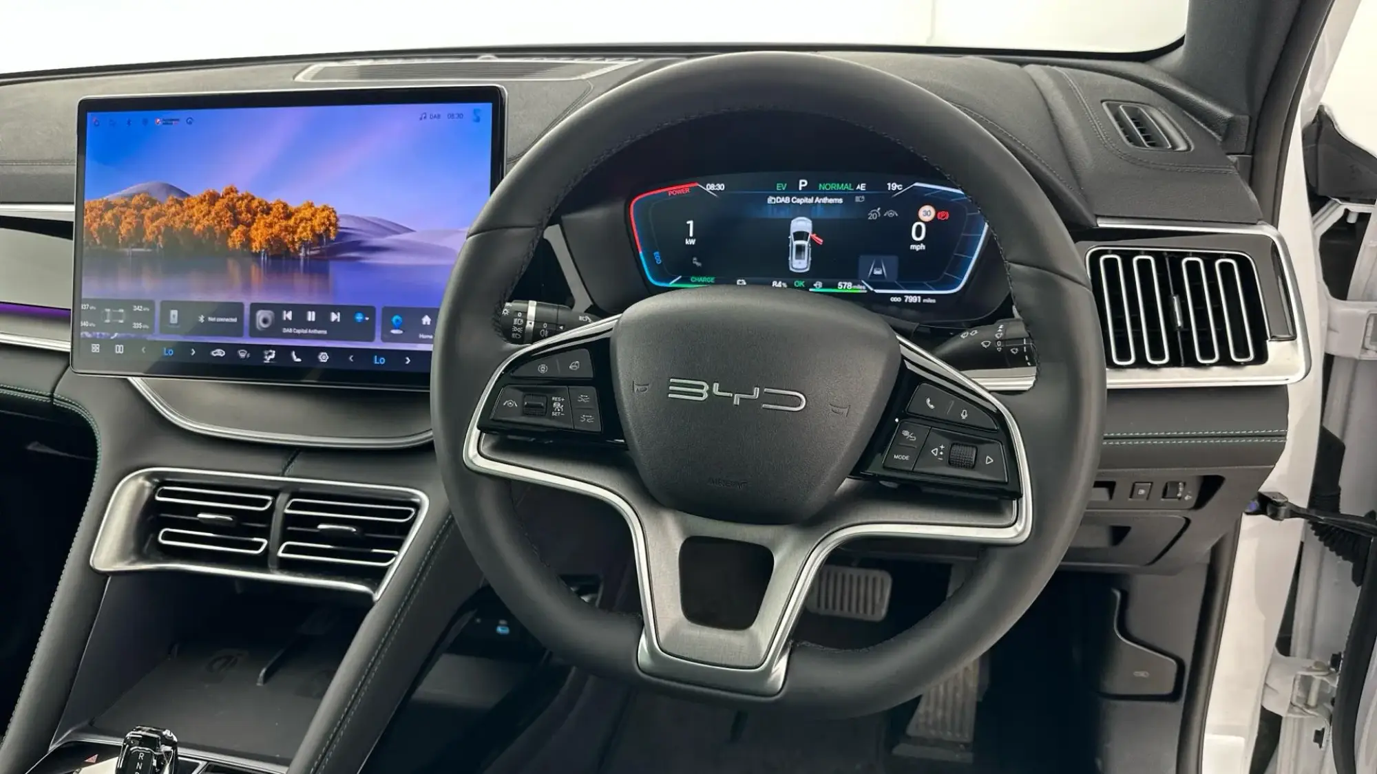 BYD Seal U Image 6
