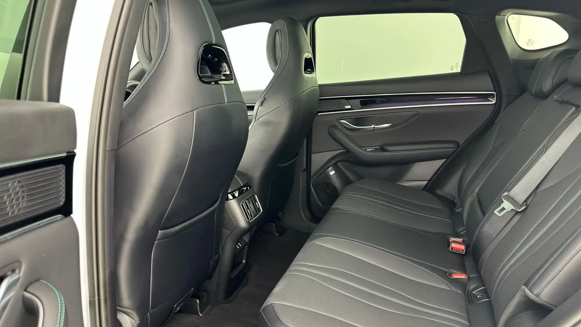 BYD Seal U Image 13