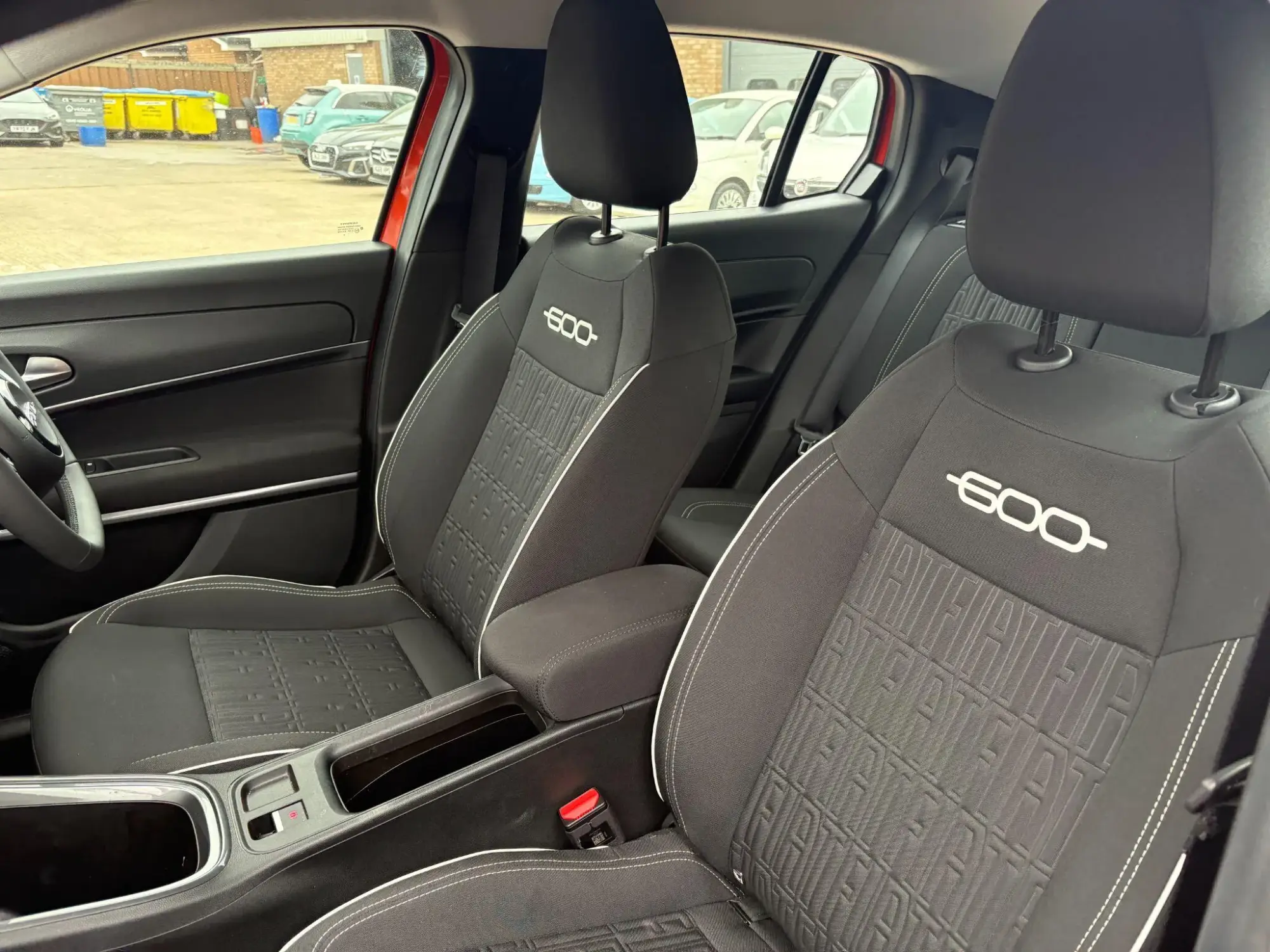 Fiat 600 Petrol Image 15 Fiat 600 Petrol Image 15