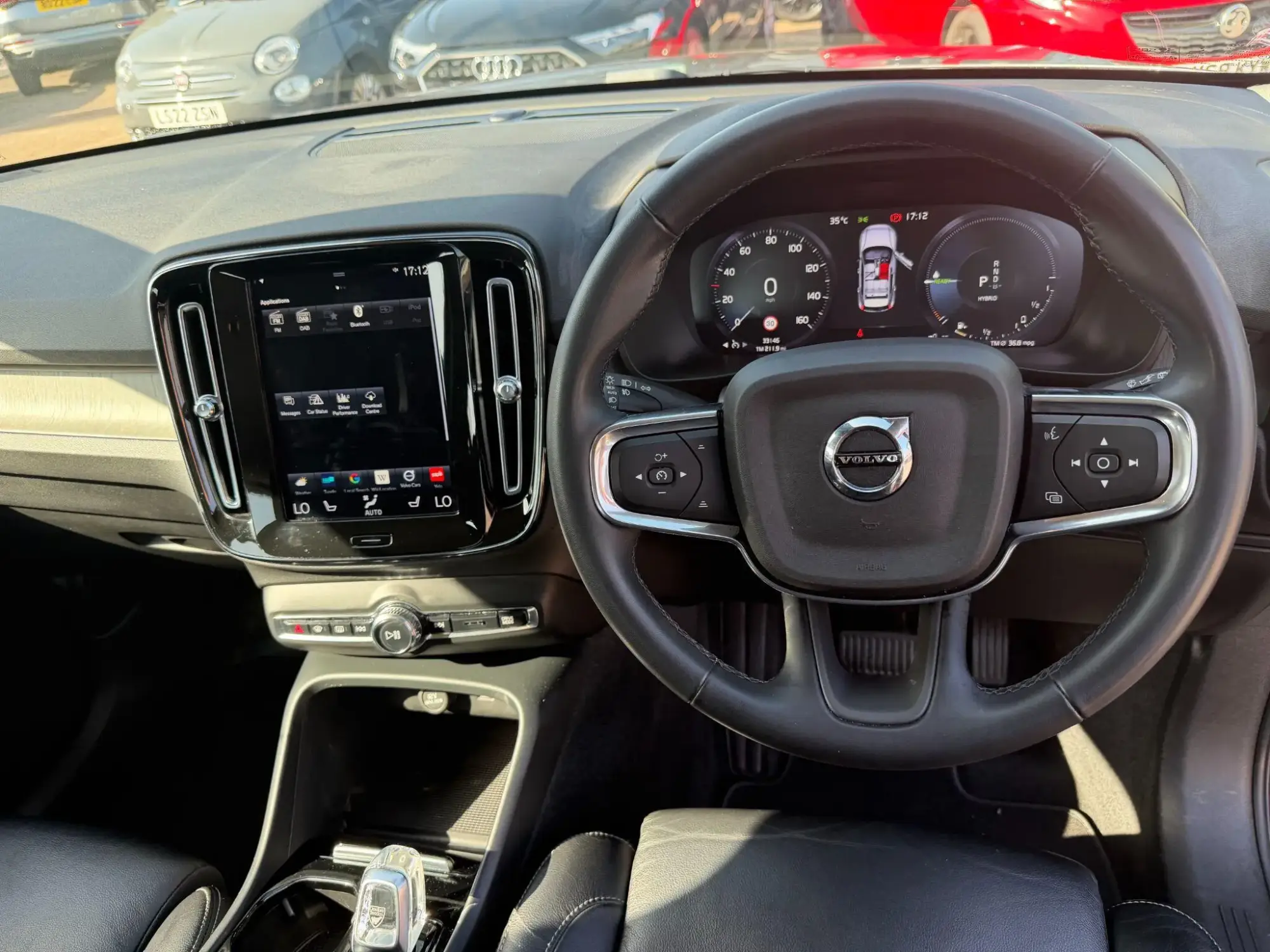 Volvo XC40 Recharge Image 30 Volvo XC40 Recharge Image 30