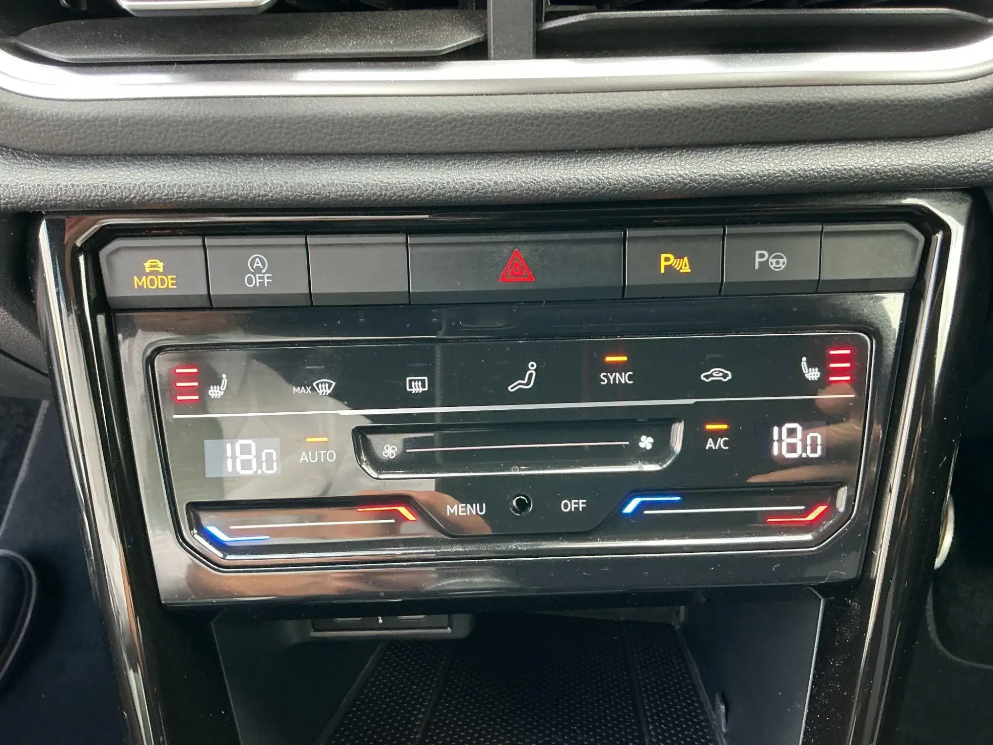 Volkswagen T-Roc Image 31