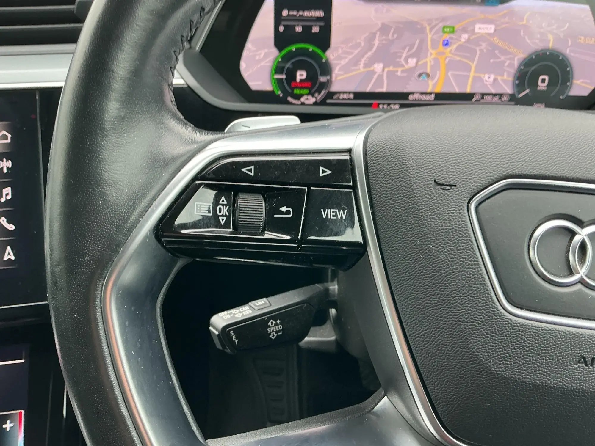 Audi e-tron Image 20