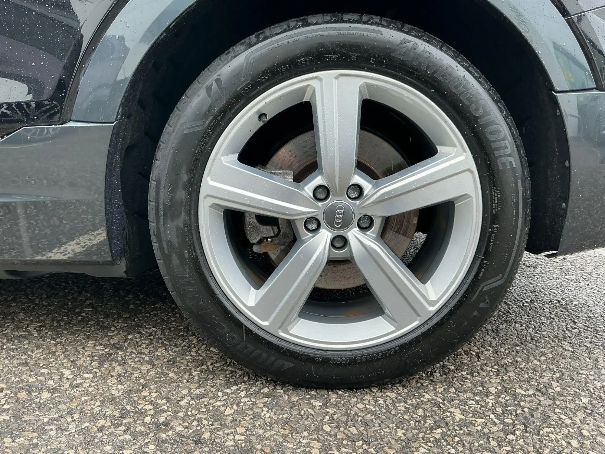 Audi e-tron Image 26