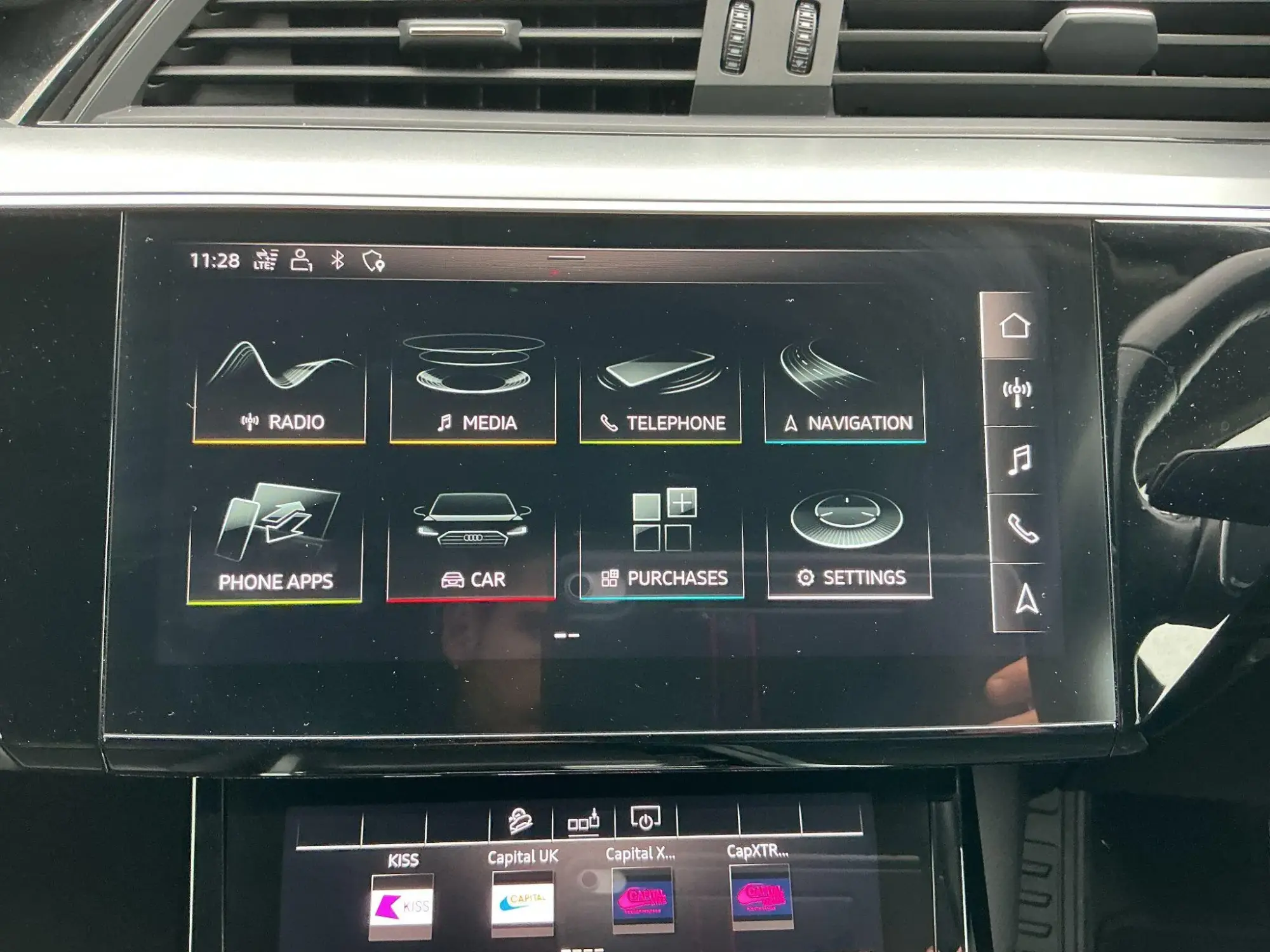 Audi e-tron Image 29