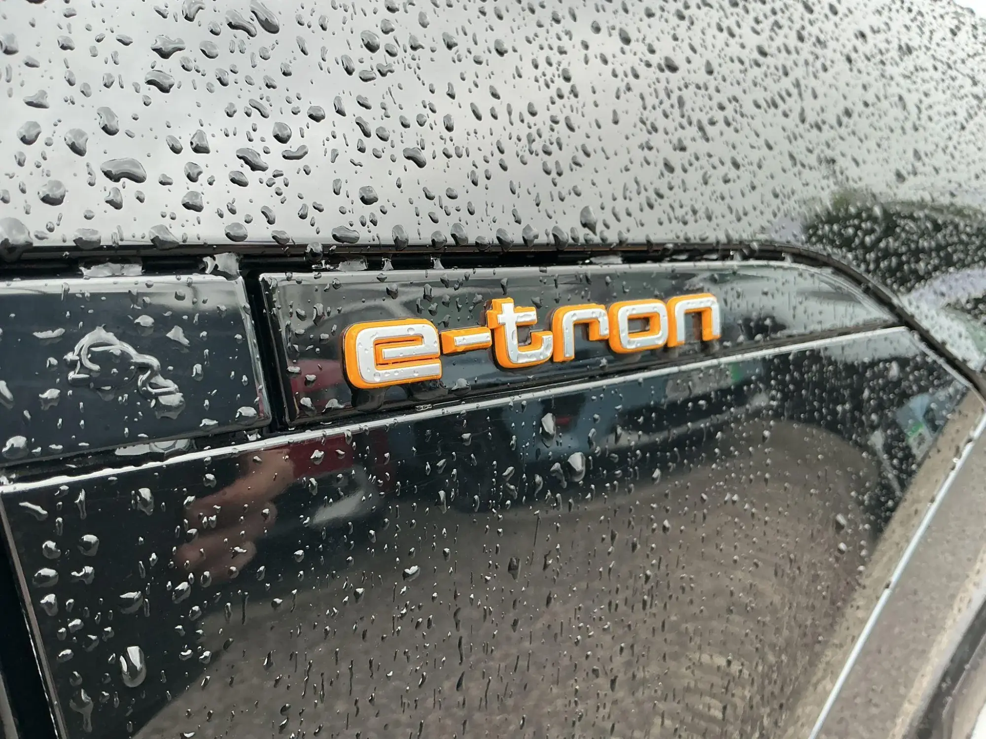 Audi e-tron Image 38