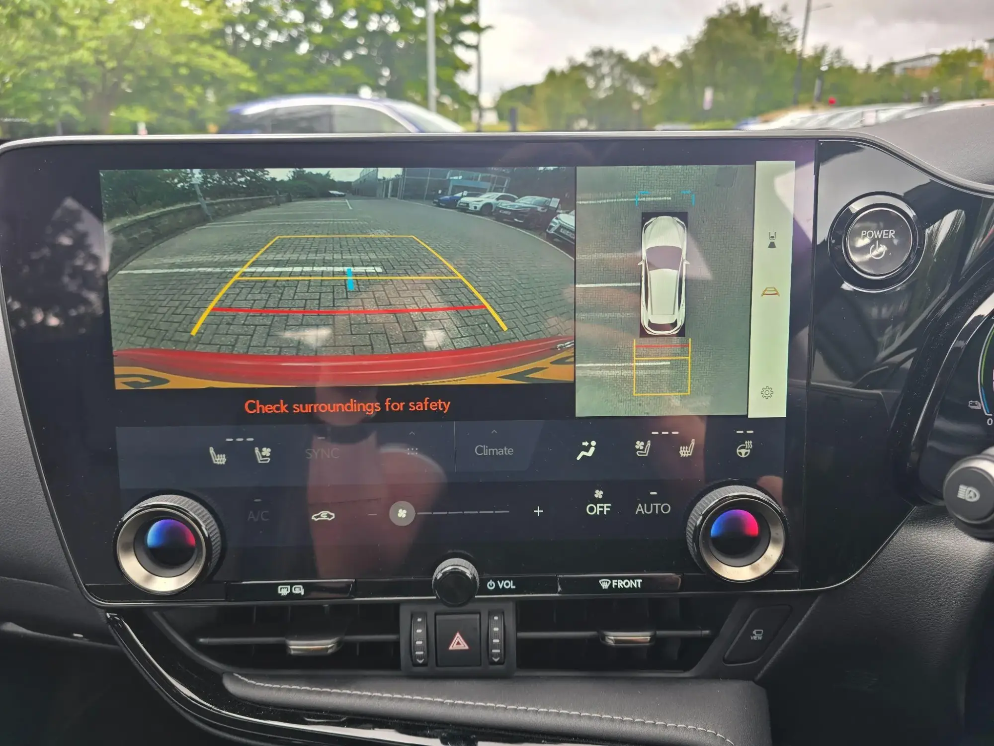 Lexus NX Image 25 Lexus NX Image 25