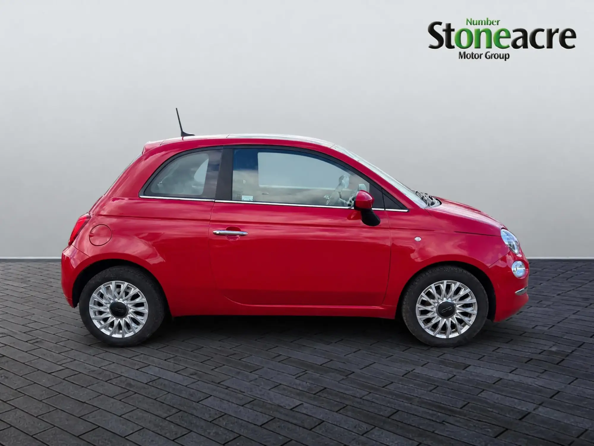 Fiat 500 Hybrid Image 7