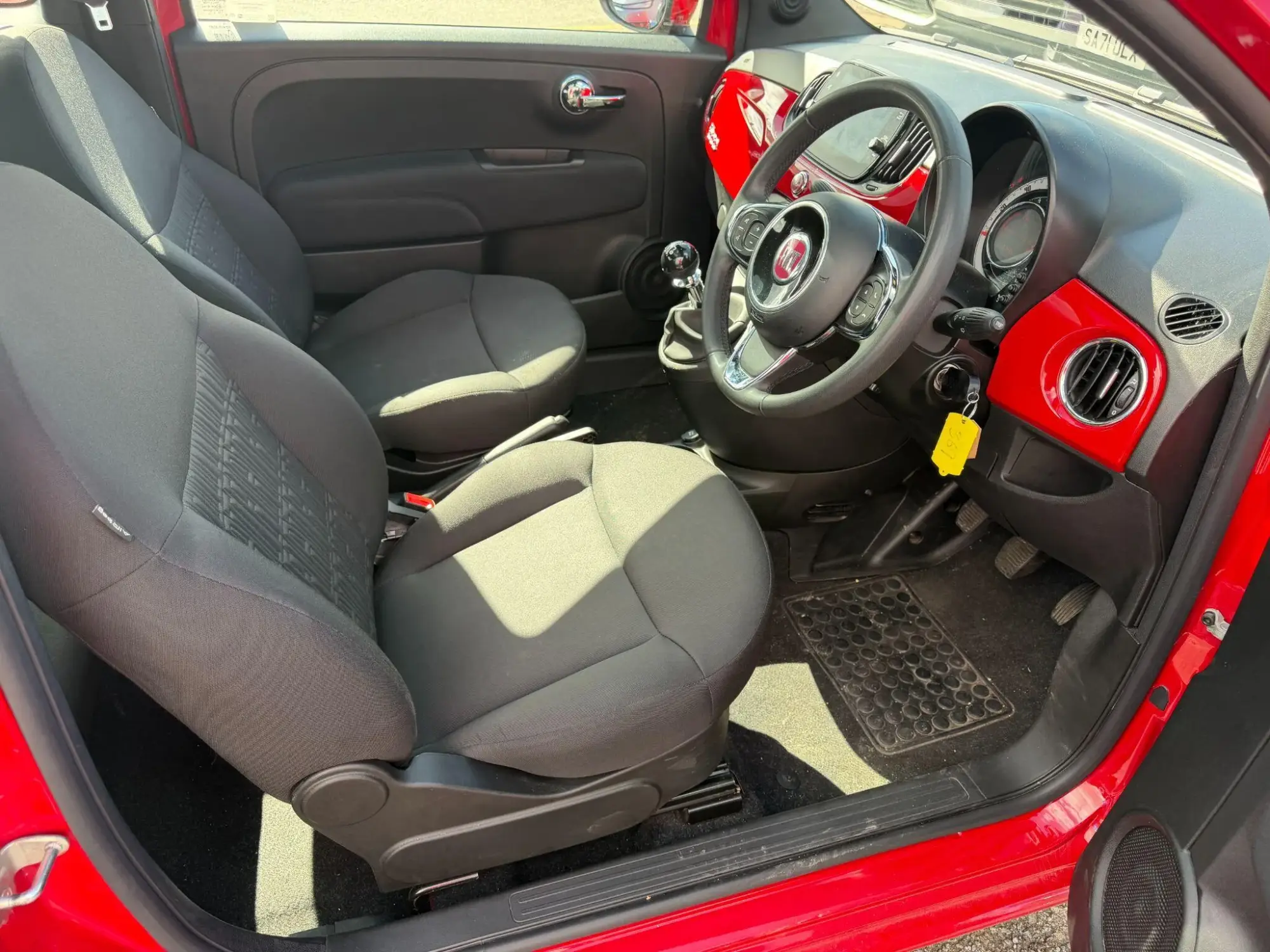 Fiat 500 Hybrid Image 9