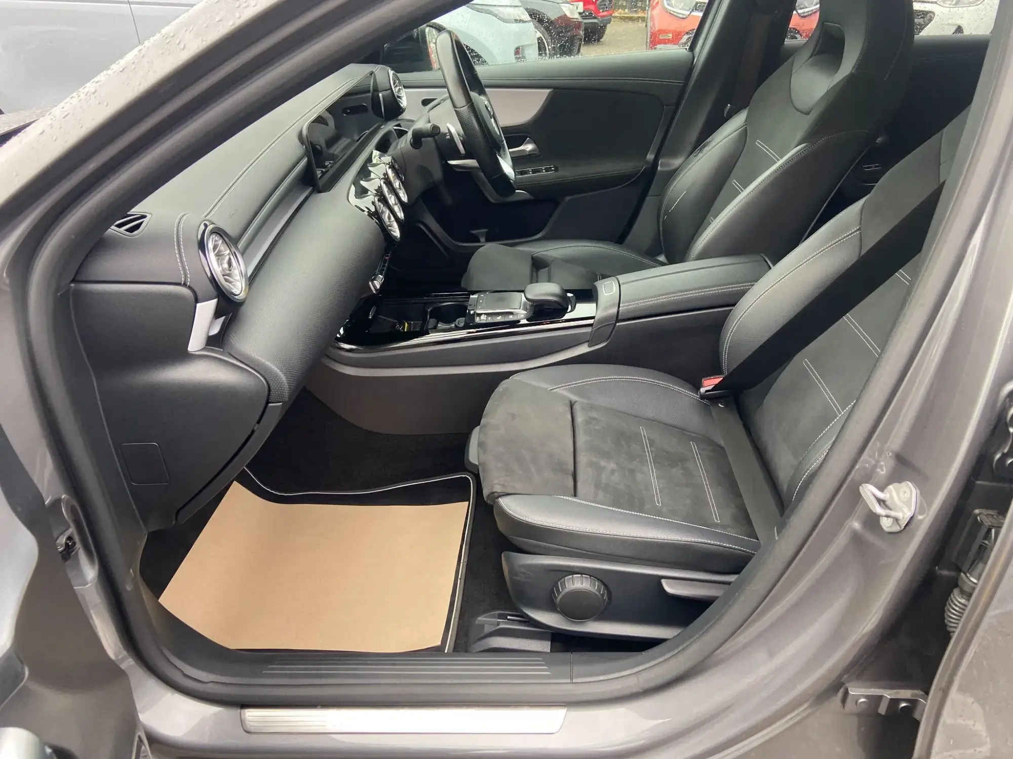 Mercedes-Benz A-Class Image 18