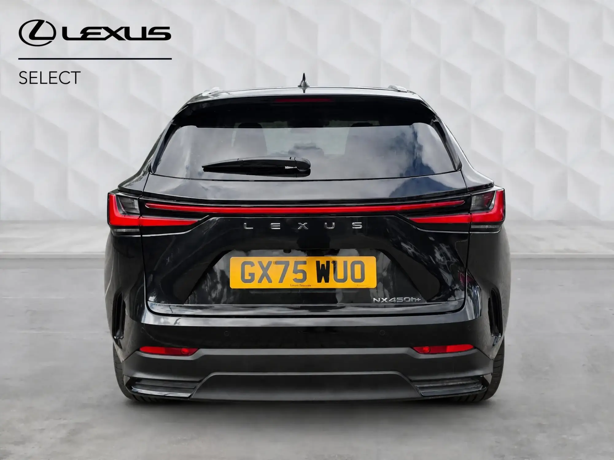 Lexus NX Image 4