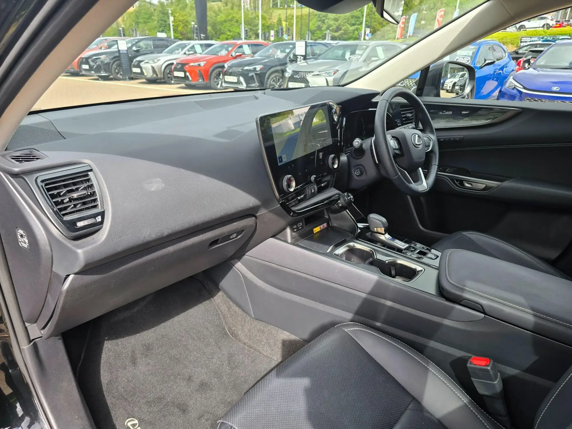Lexus NX Image 14