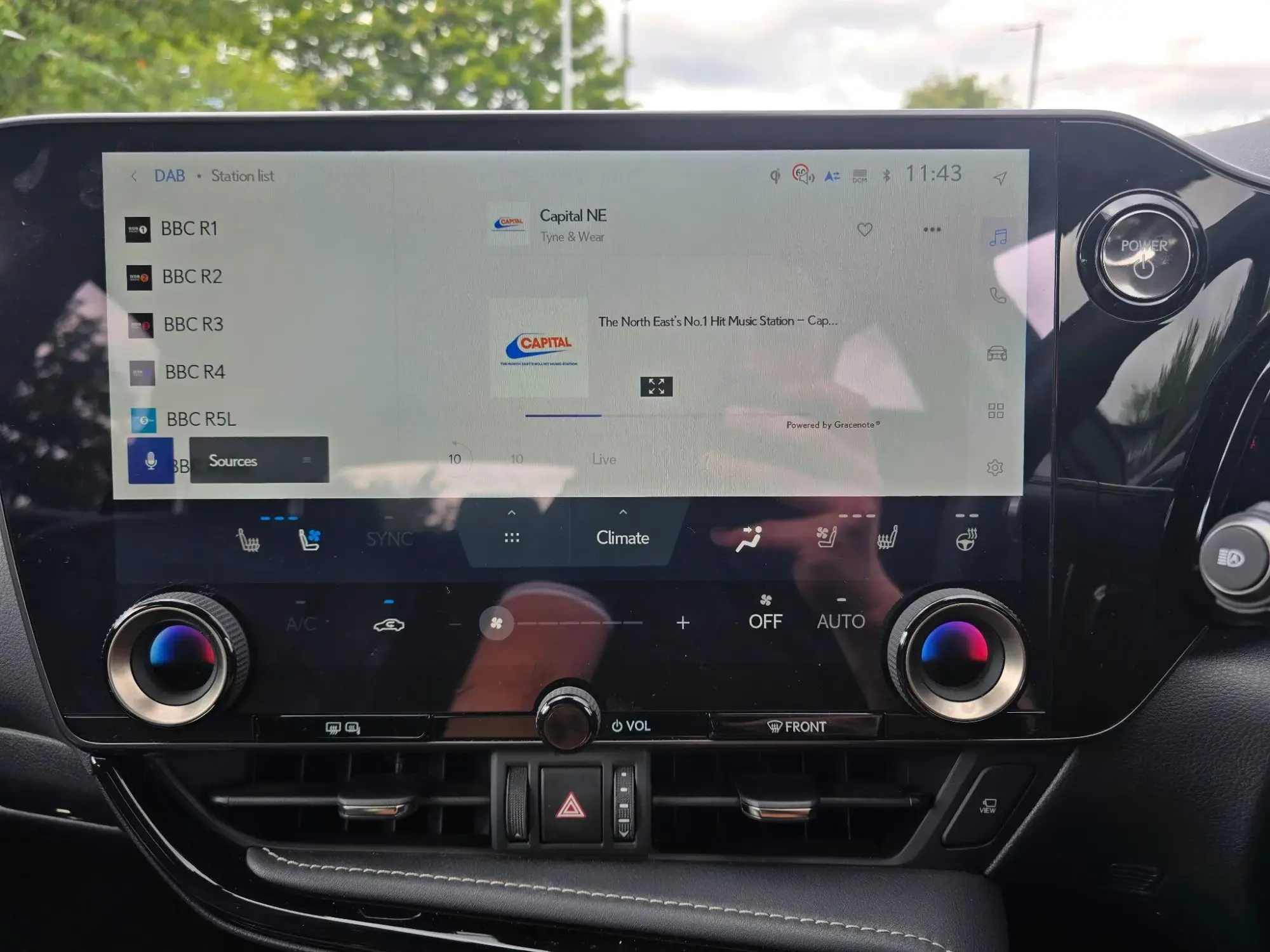 Lexus NX Image 23