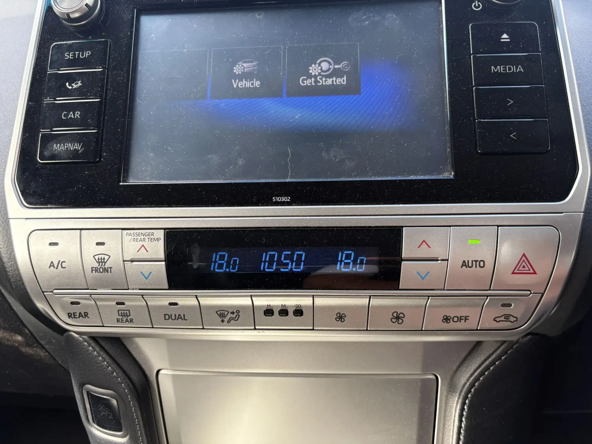 Toyota Land Cruiser Image 29