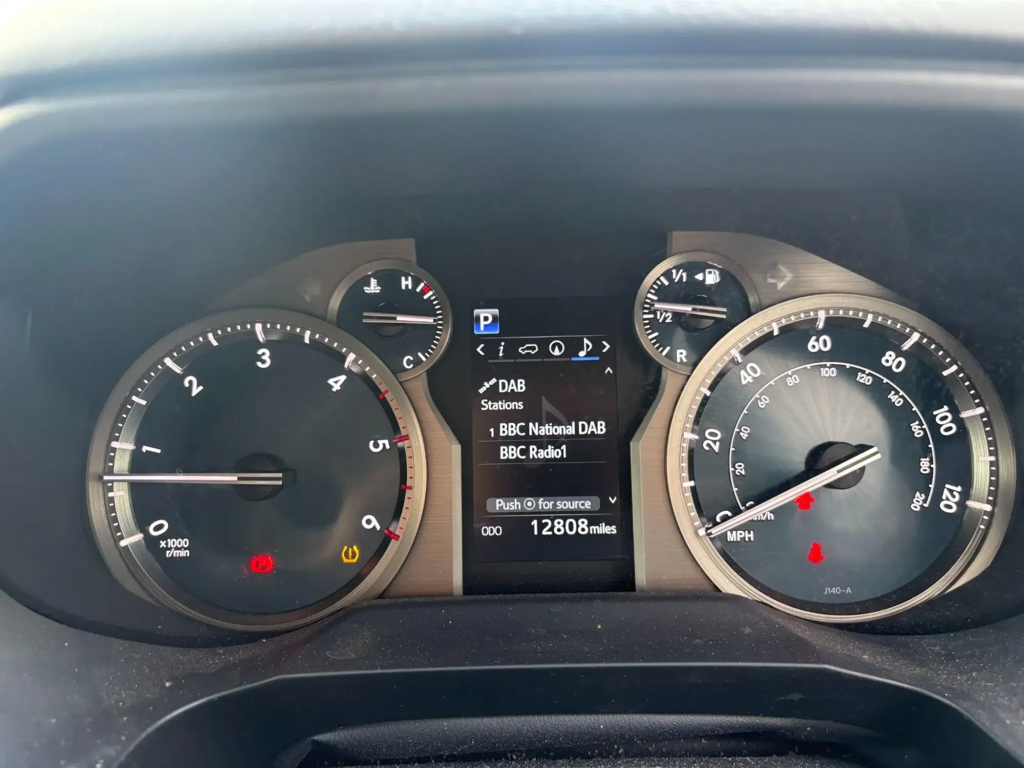Toyota Land Cruiser Image 33