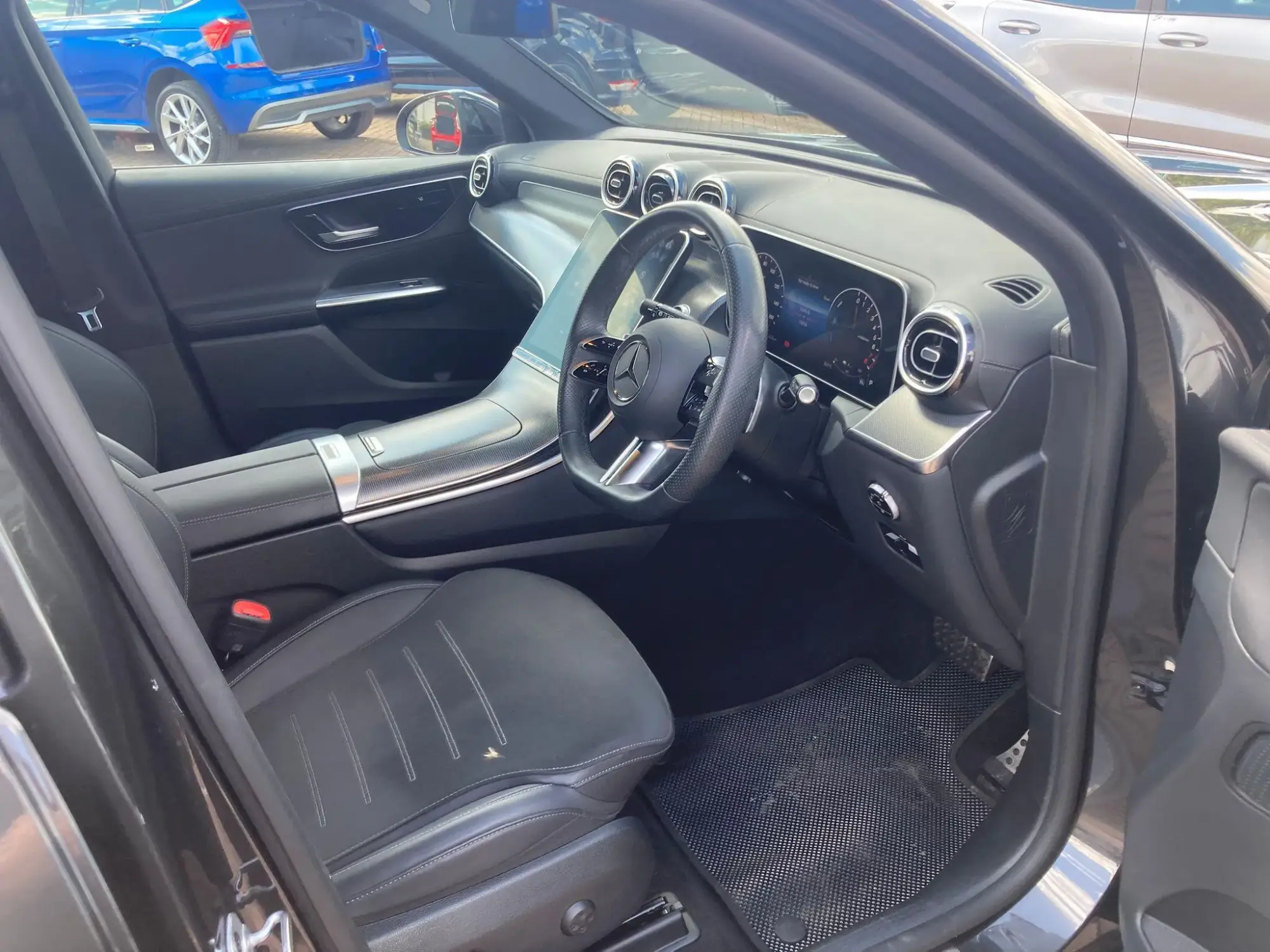 Mercedes-Benz GLC Image 27
