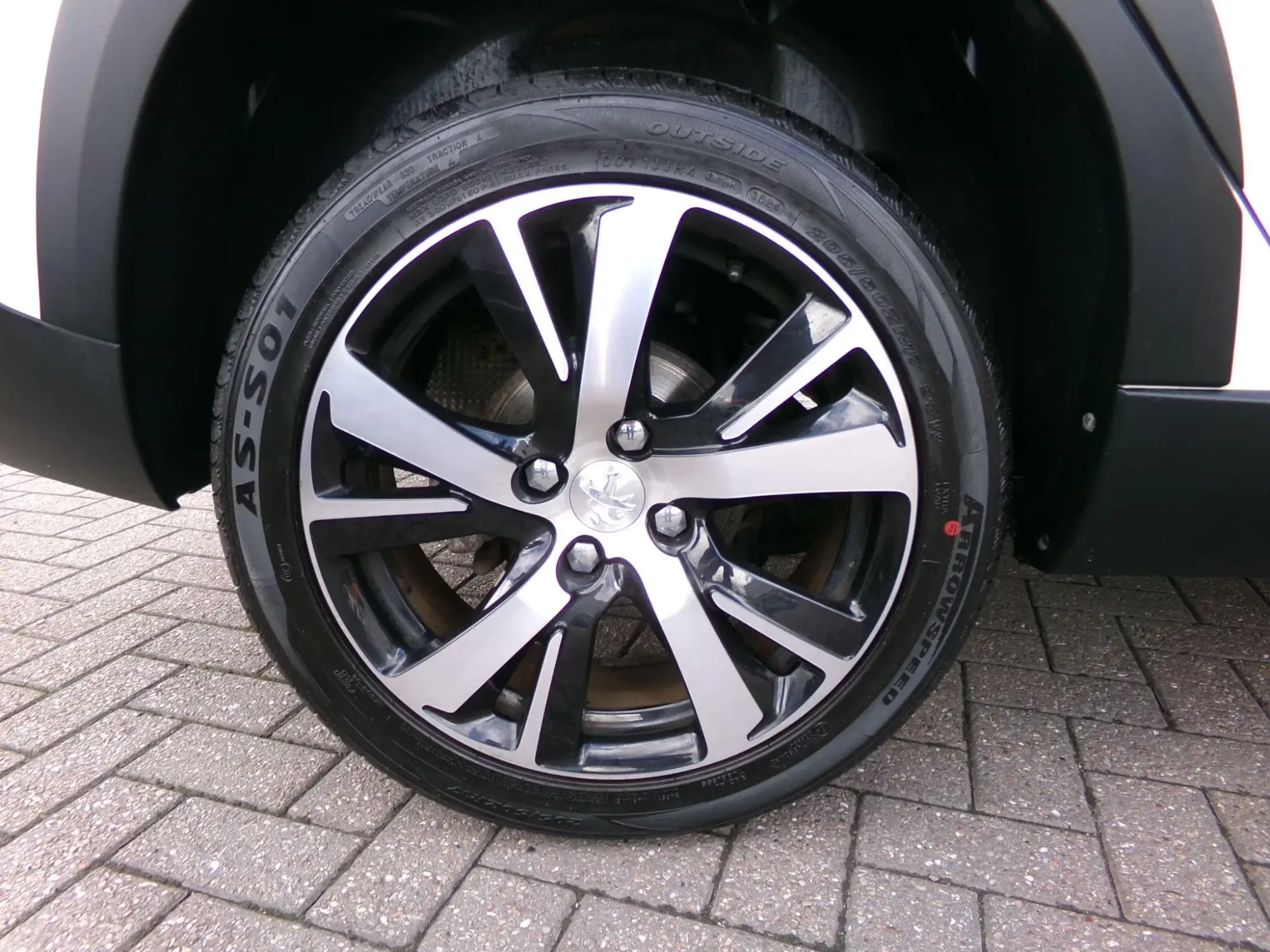 Peugeot 2008 Image 7 Peugeot 2008 Image 7