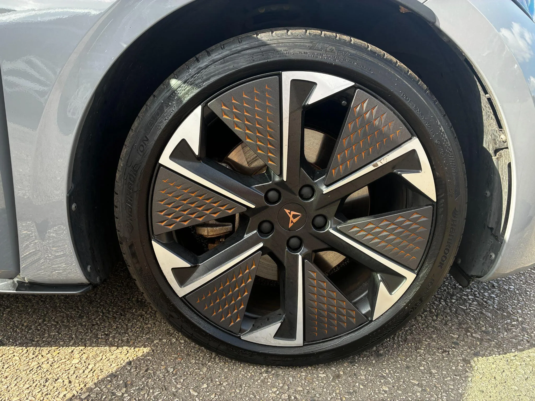 CUPRA Born undefined e-Boost 77kWh V3 Auto 5dr