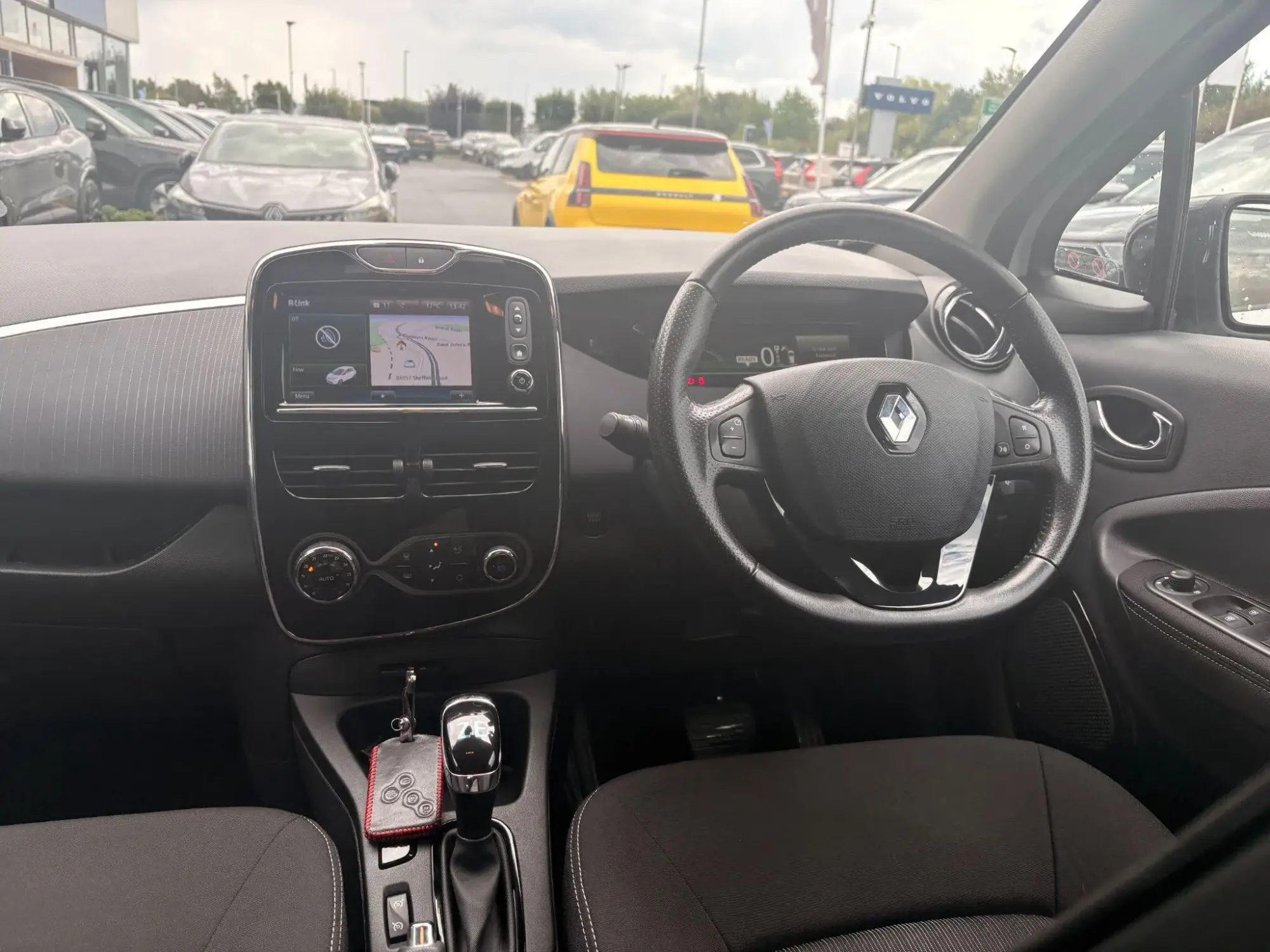 Renault Zoe Image 13 Renault Zoe Image 13