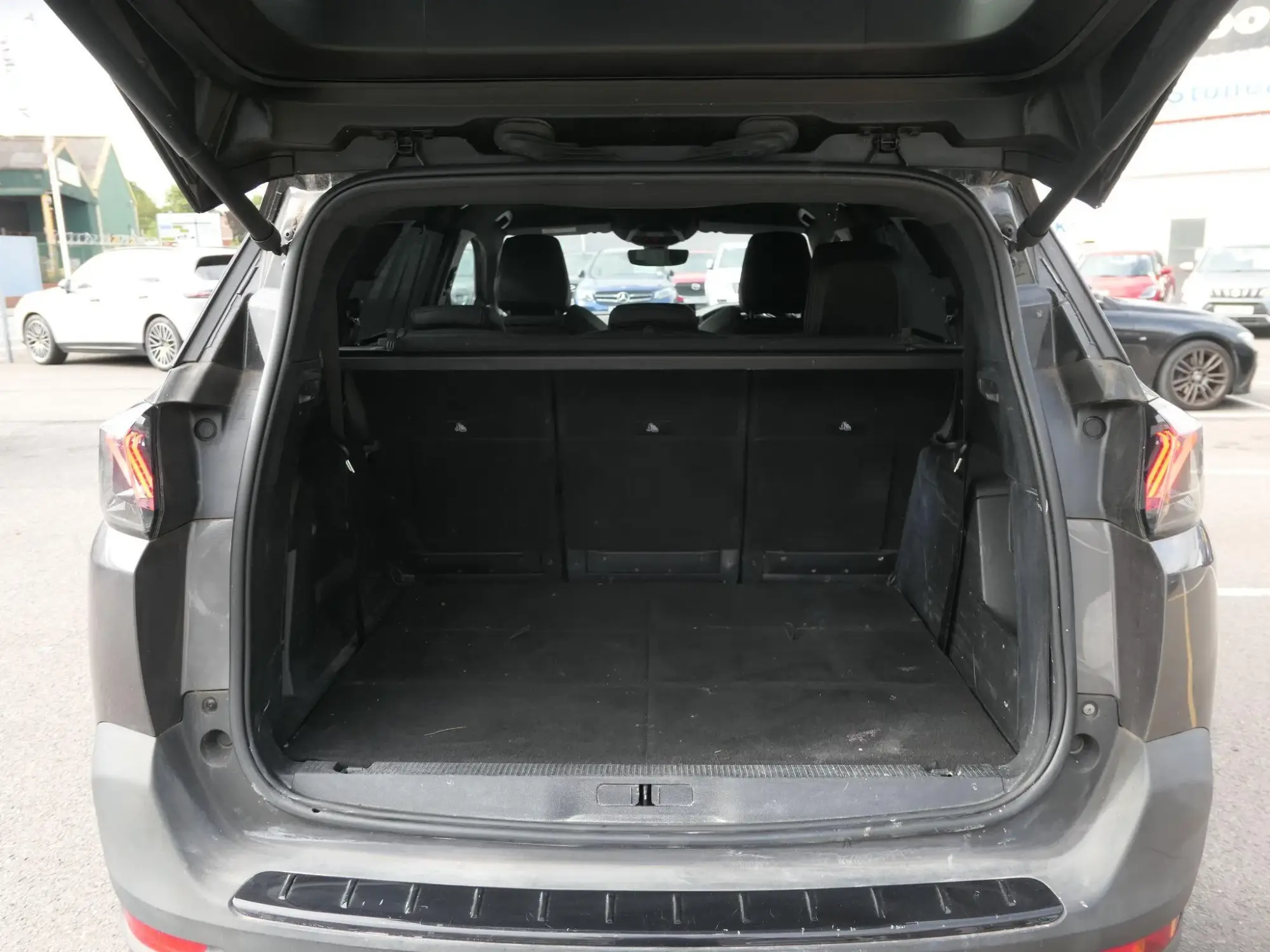 Peugeot 5008 Image 27