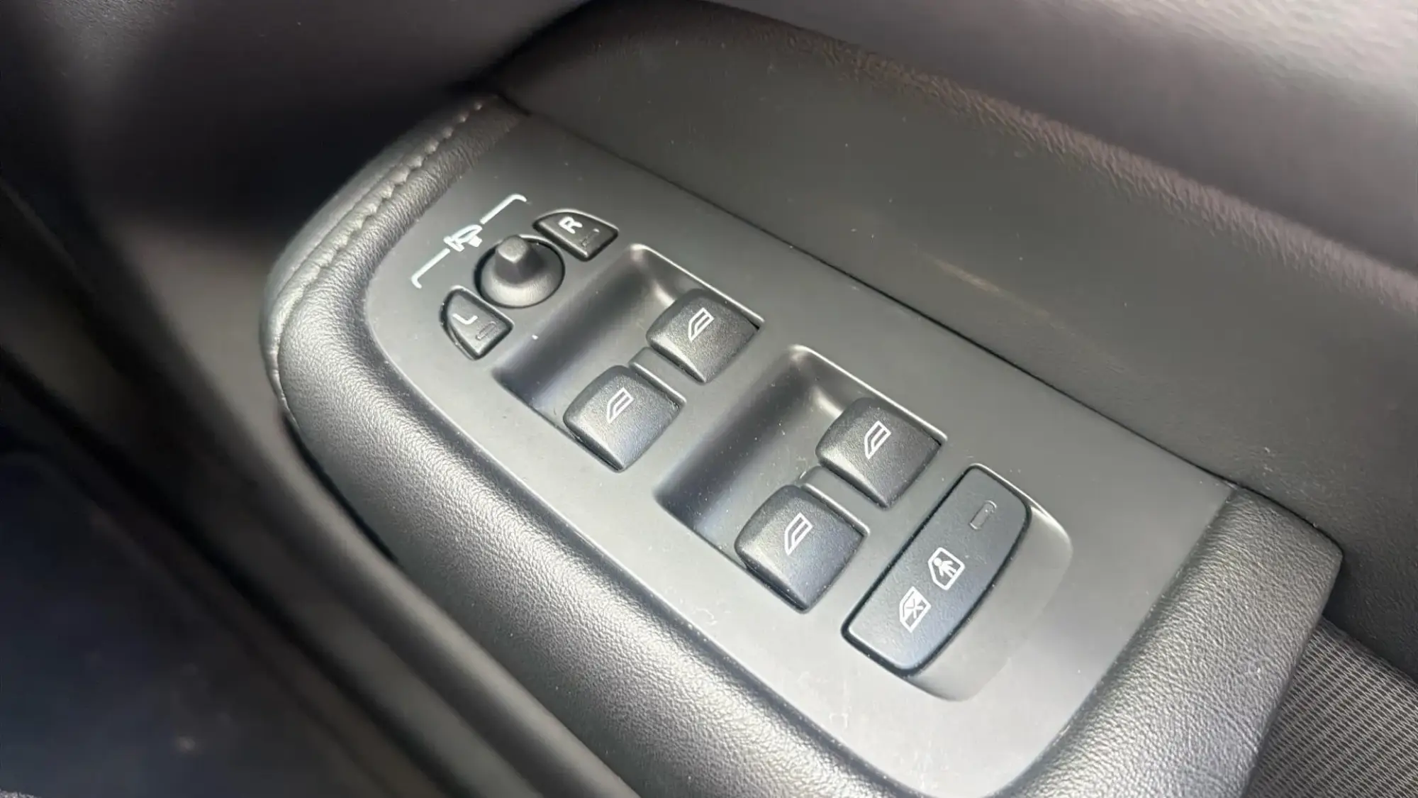 Volvo XC60 Image 63