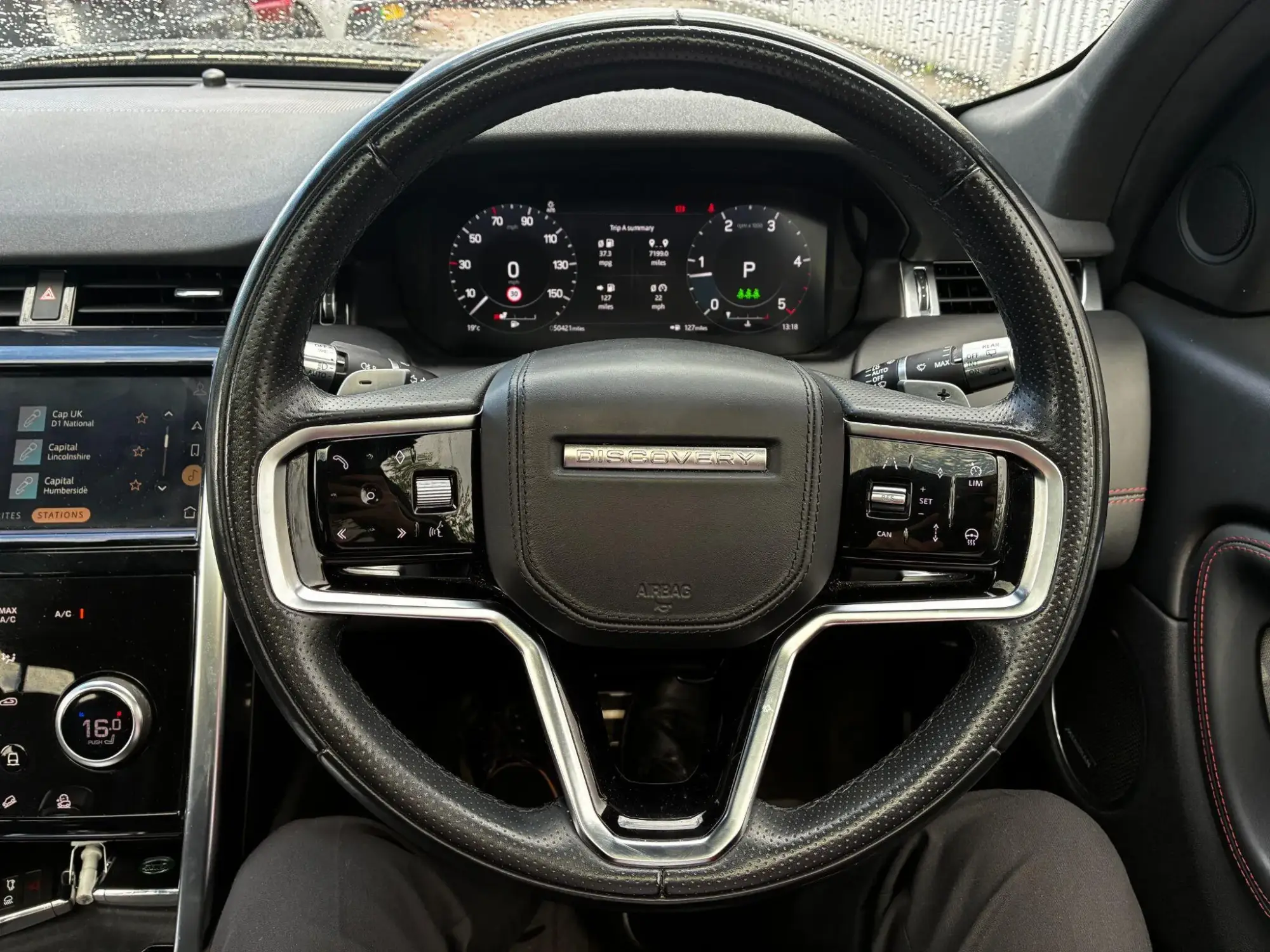 Land Rover Discovery Sport Image 11 Land Rover Discovery Sport Image 11