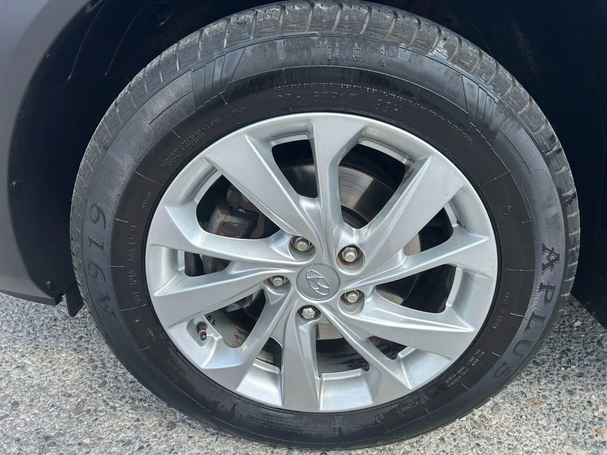 Hyundai TUCSON Image 11