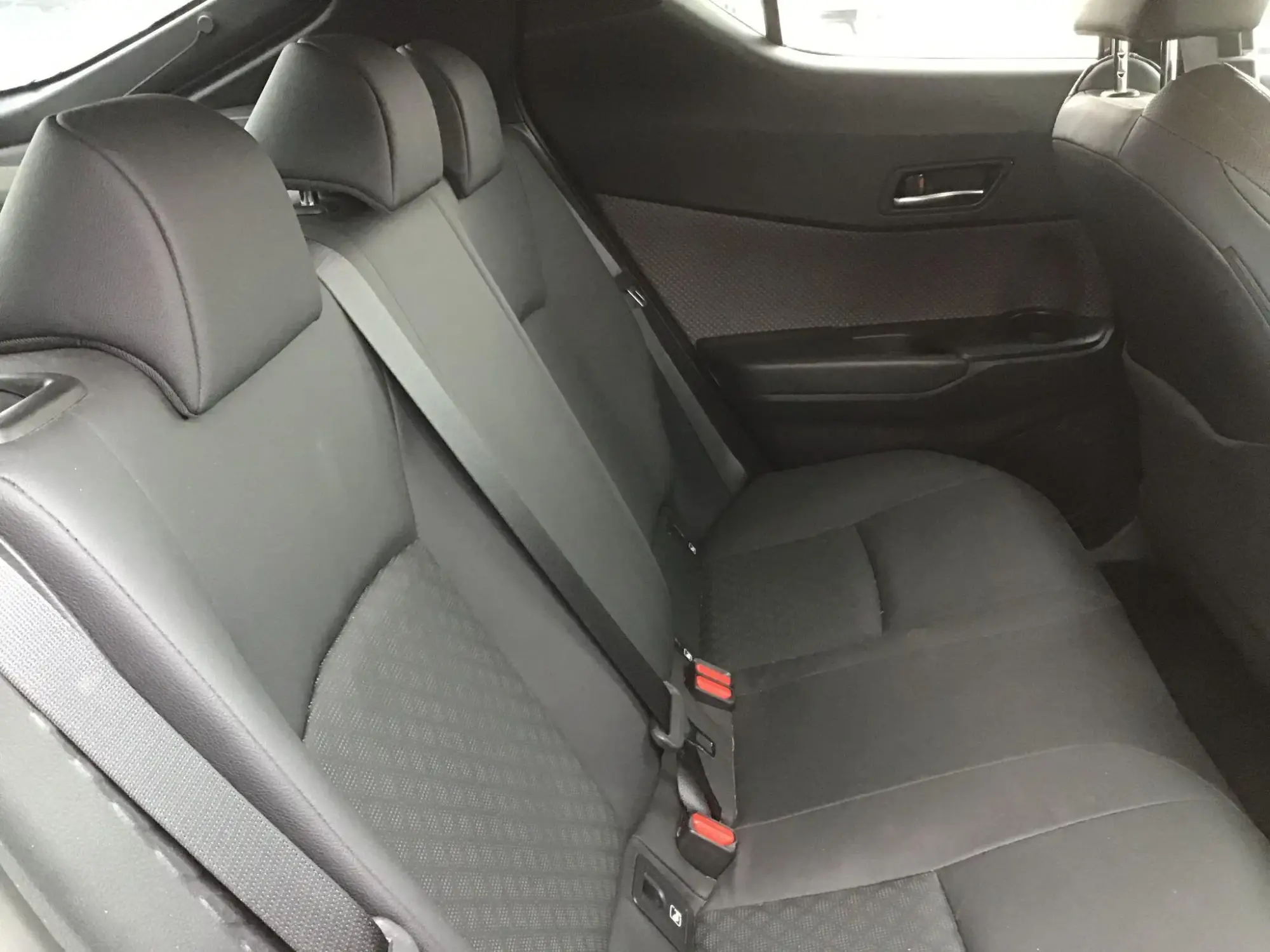 Toyota C-HR Self-Charging Hybrid Image 11