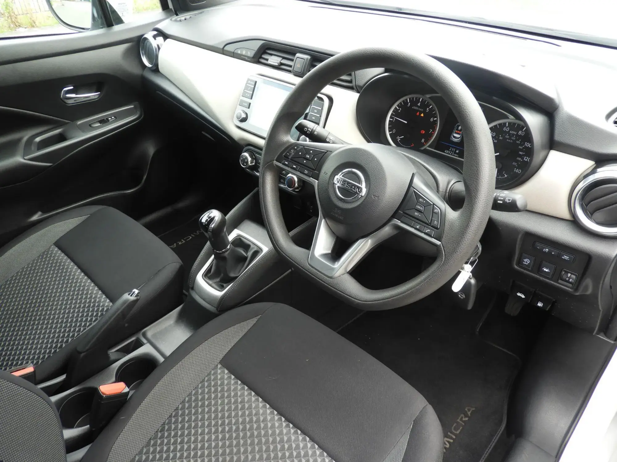 Nissan MICRA Image 11 Nissan MICRA Image 11