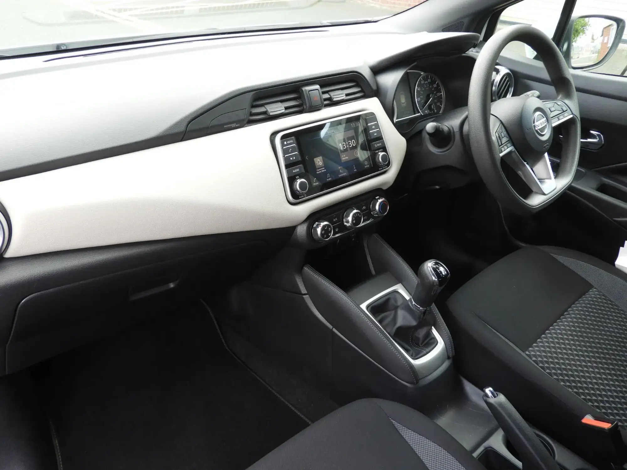 Nissan MICRA Image 13 Nissan MICRA Image 13