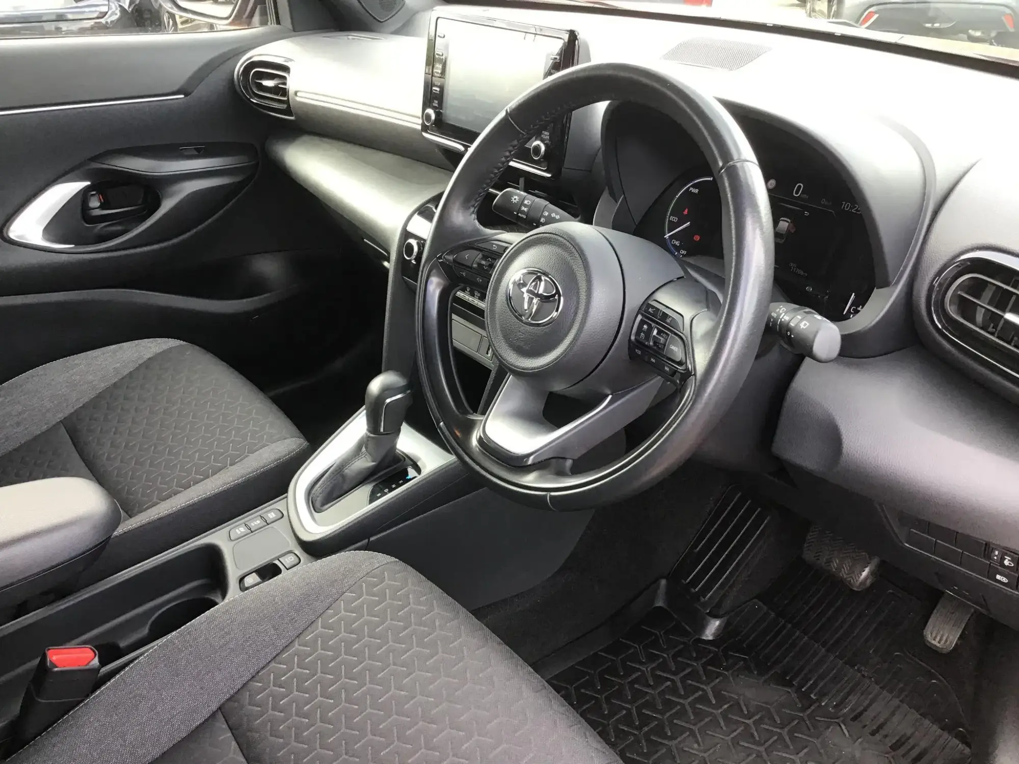 Toyota Yaris Cross Image 7 Toyota Yaris Cross Image 7