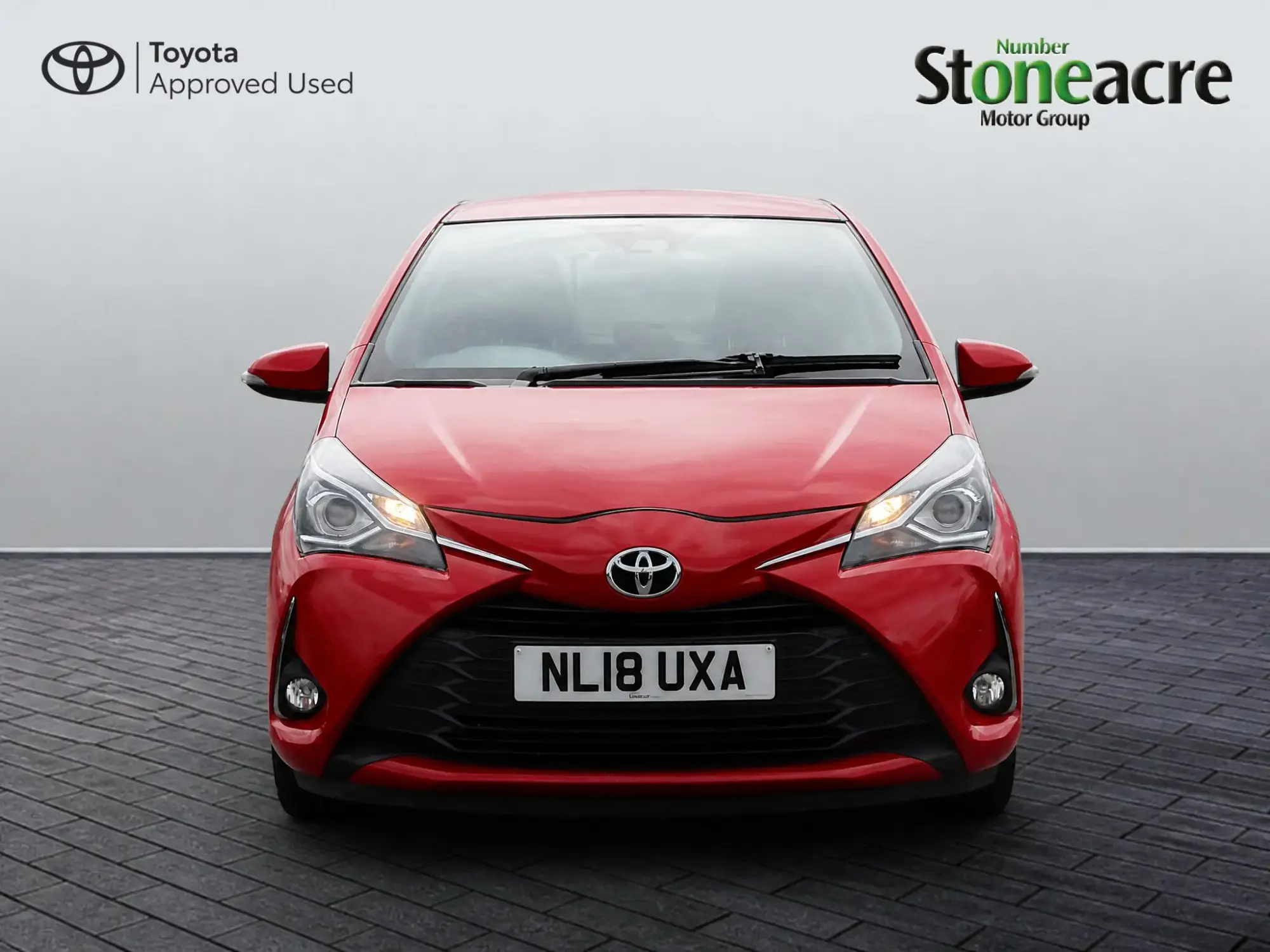 Toyota Yaris Image 8