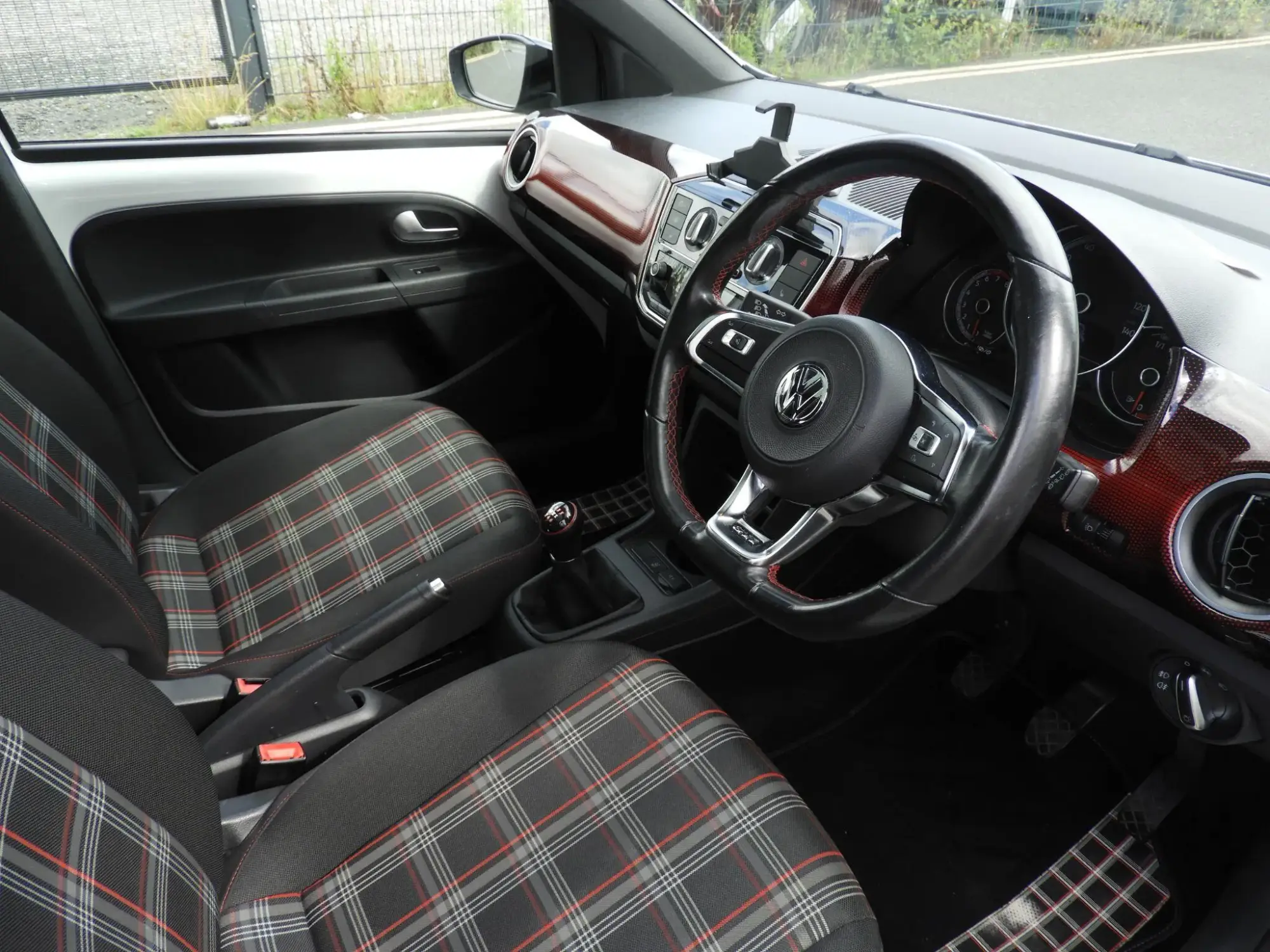 Volkswagen up! Image 14 Volkswagen up! Image 14