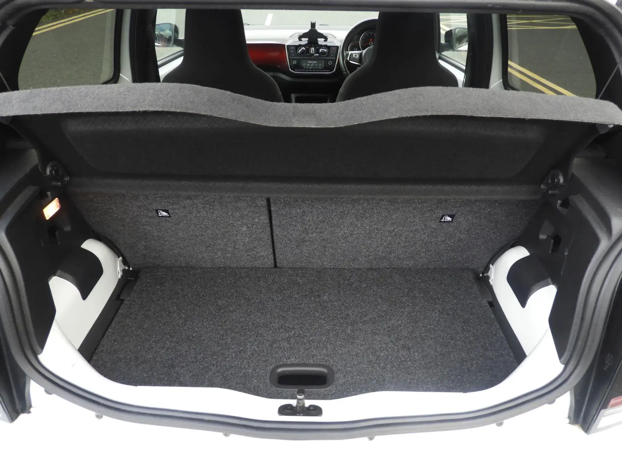 Volkswagen up! Image 32 Volkswagen up! Image 32