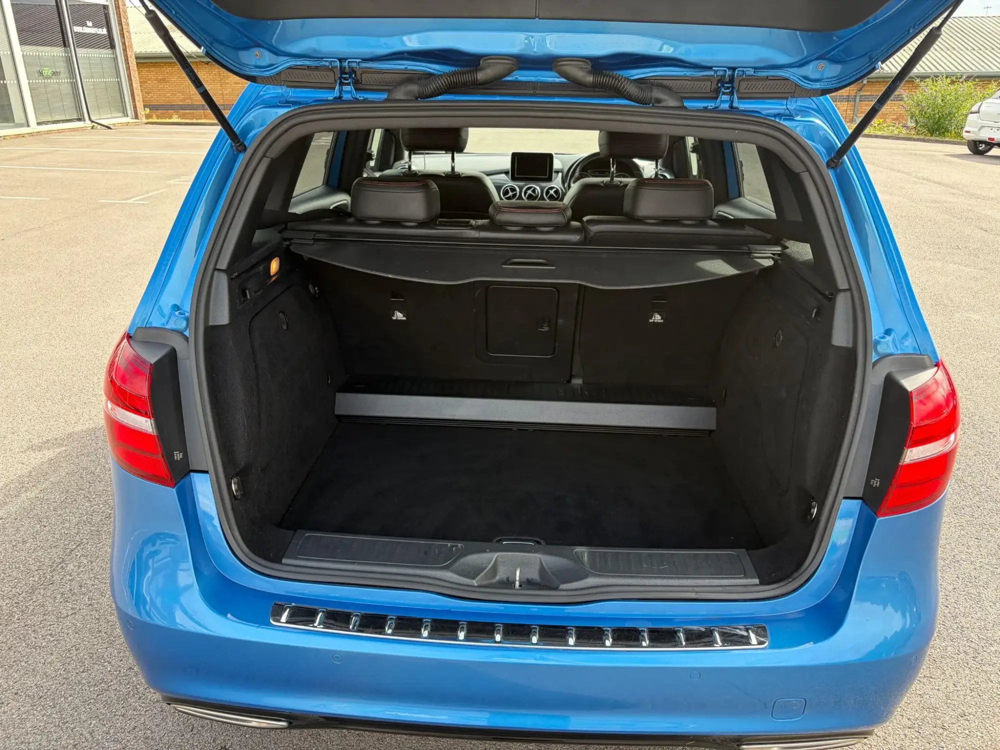 Mercedes-Benz B-Class Image 19 Mercedes-Benz B-Class Image 19