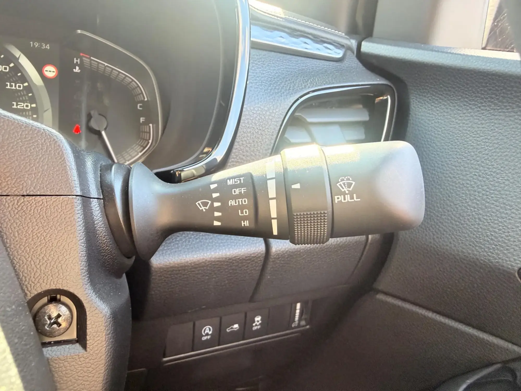 Isuzu D-Max V-Cross Image 14 Isuzu D-Max V-Cross Image 14