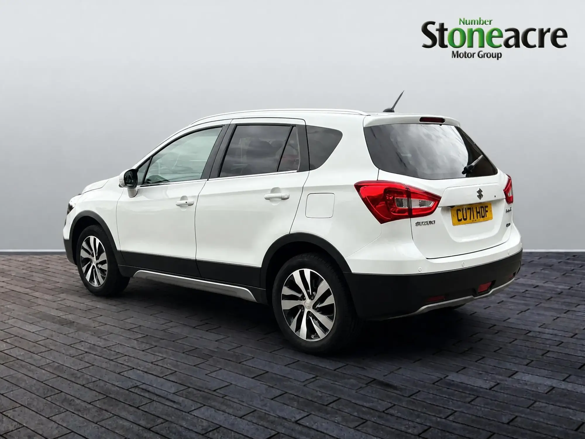 Suzuki SX4 S-Cross 1.4 Boosterjet 48V Hybrid SZ-T 5dr CU71HDF Image 2 Suzuki SX4 S-Cross 1.4 Boosterjet 48V Hybrid SZ-T 5dr CU71HDF Image 2