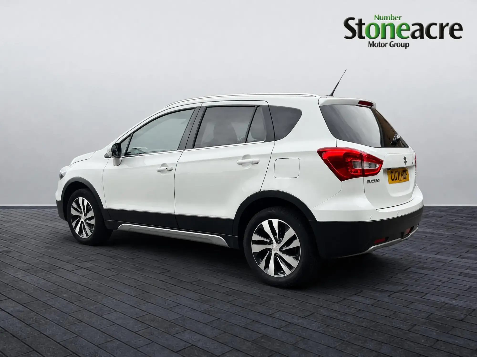 Suzuki SX4 S-Cross Image 8 Suzuki SX4 S-Cross Image 8